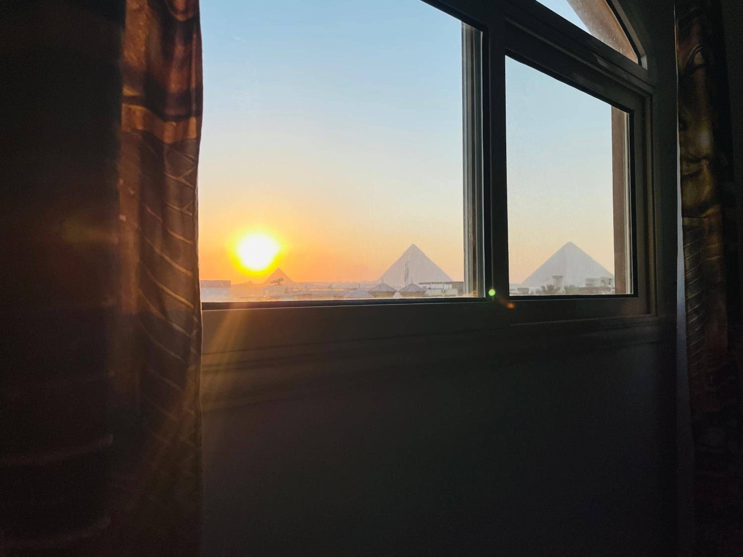 Golden mask pyramids inn — 4