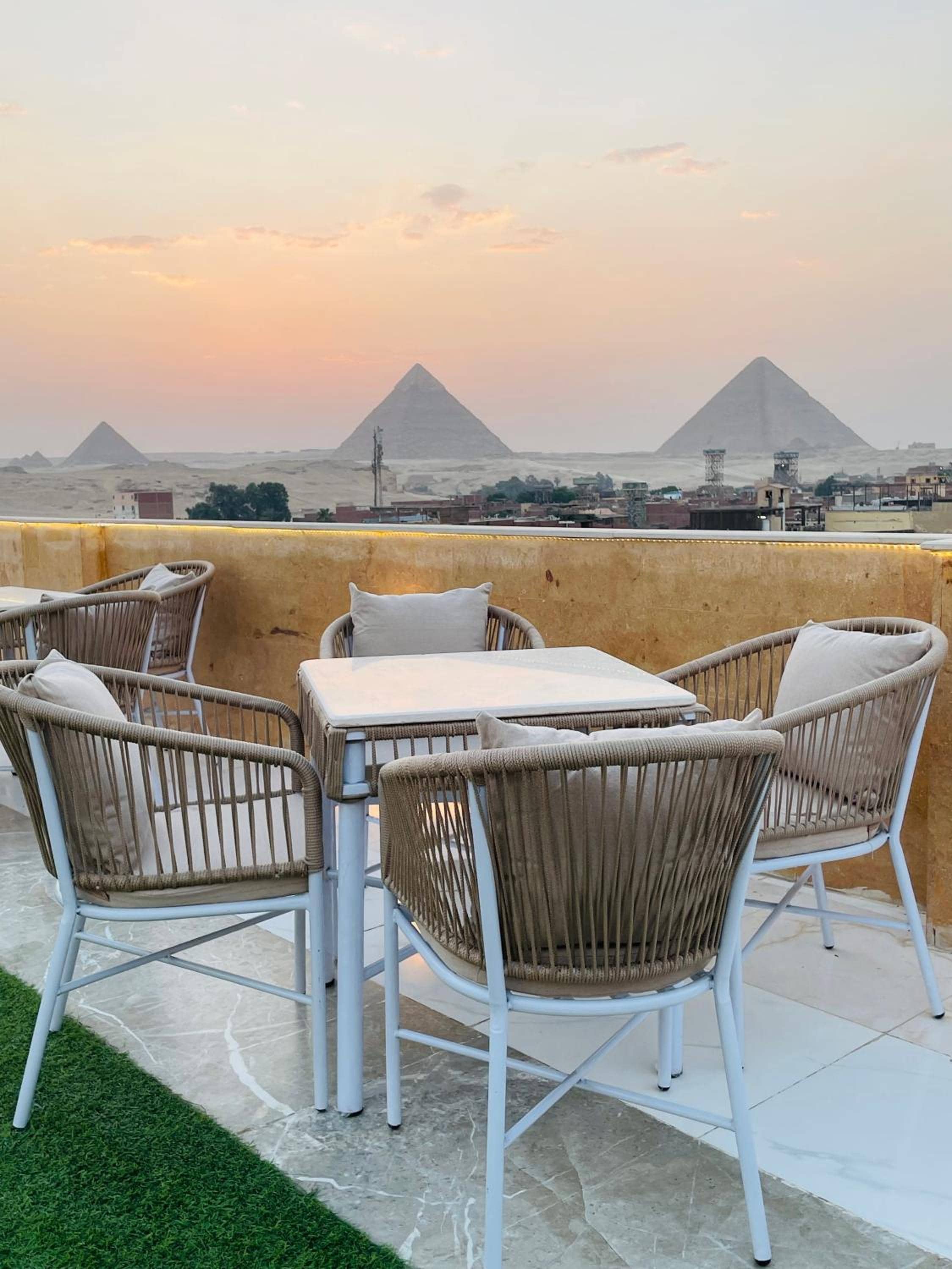 Golden mask pyramids inn — 3