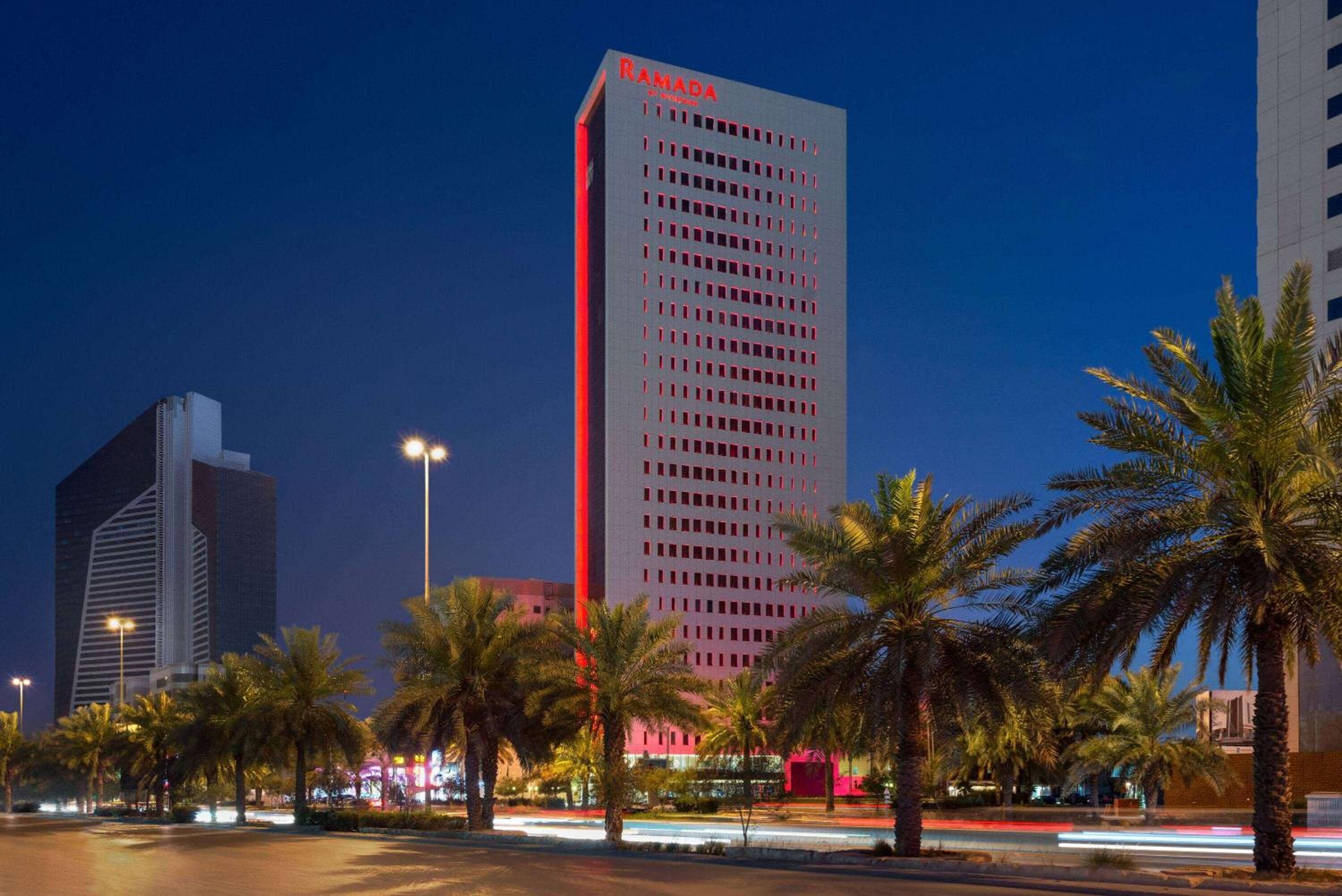 رمادا باي ويندام الرياض طريق الملك فهد