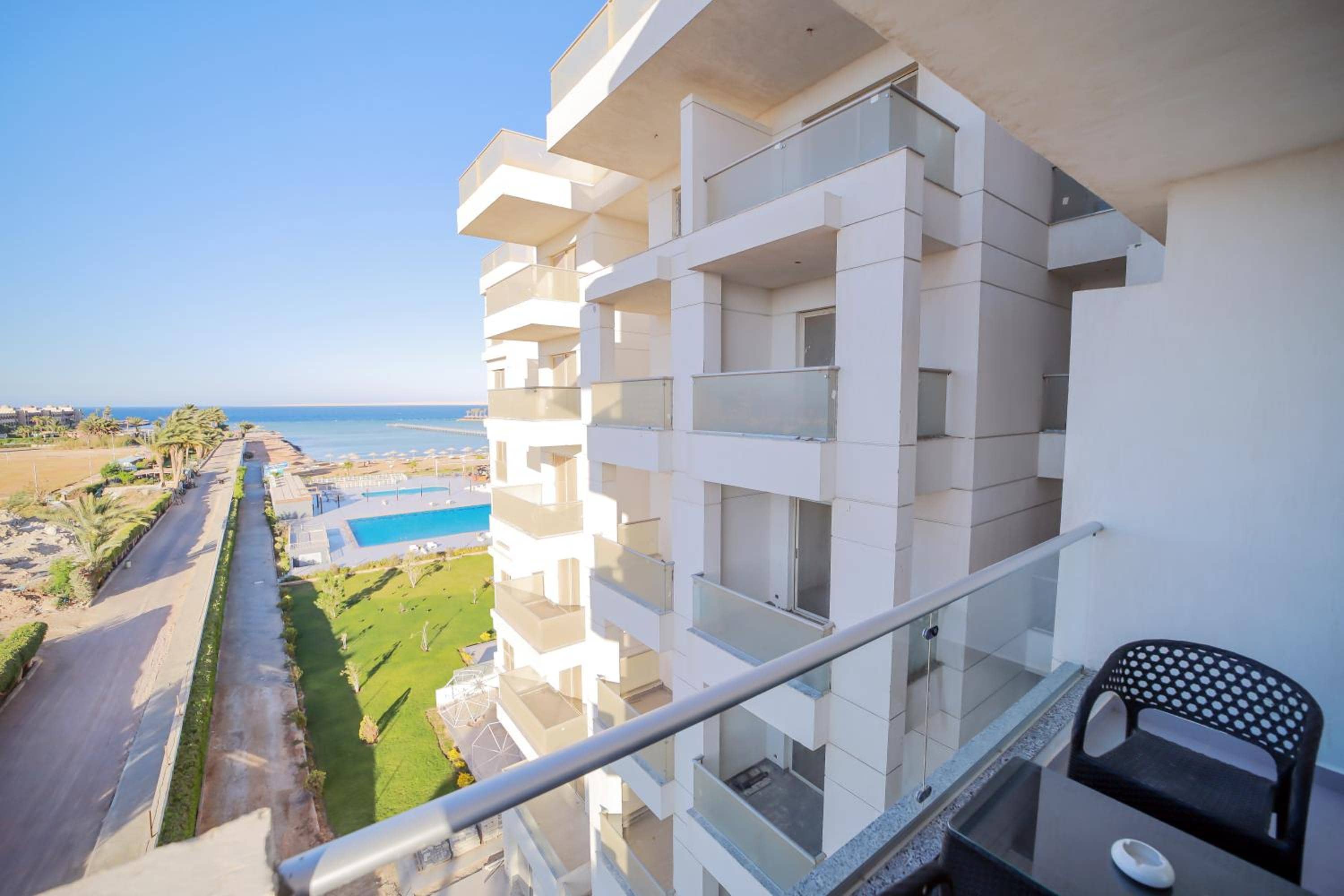 Hurghada-Scandic Resort-The Diamond Of Scandic Apartment -Sea veiw&Sandy Beach Just Downstairs