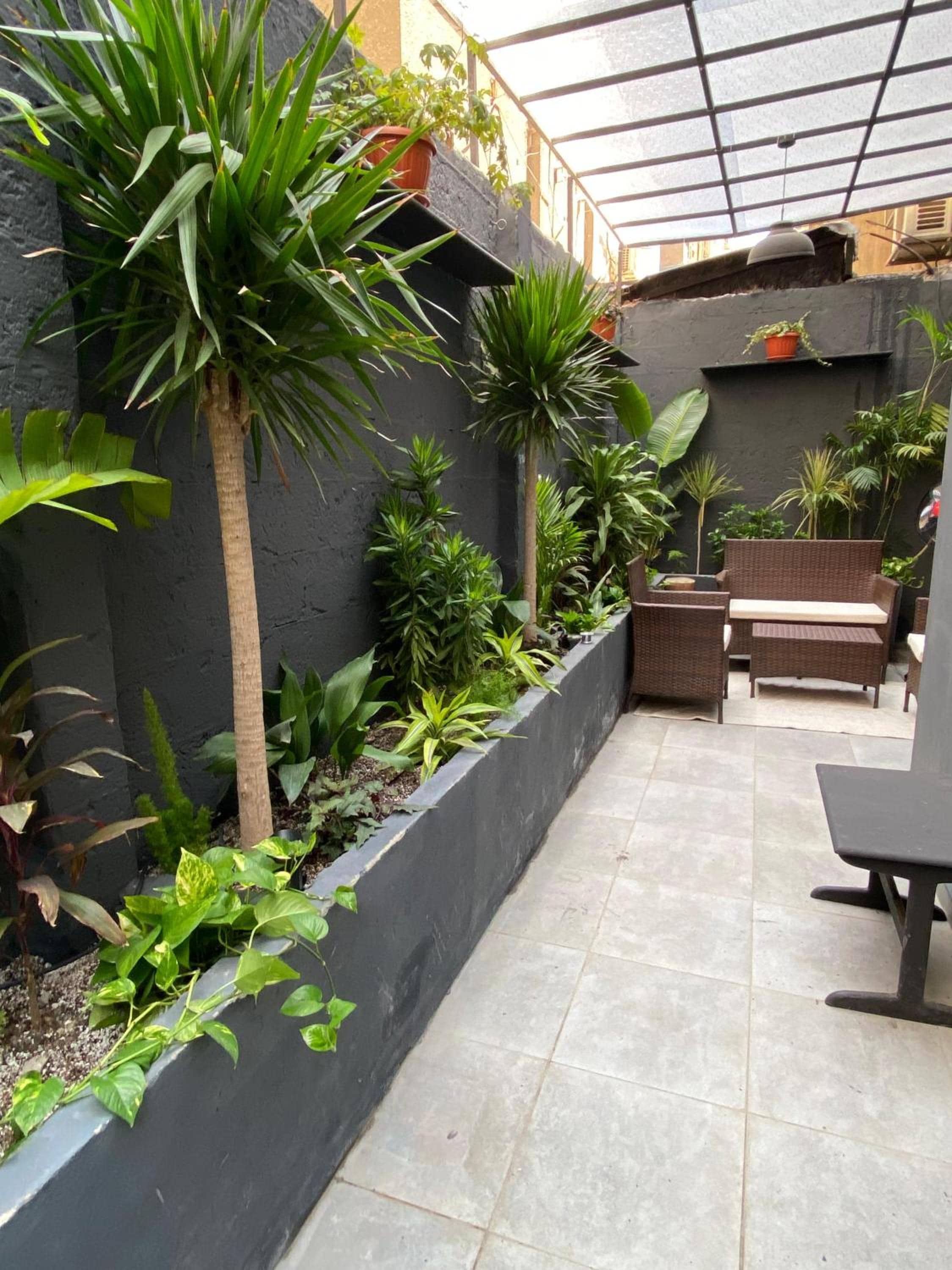 Cozy 1BR apartment with a private entrance & patio on the ground floor — 2
