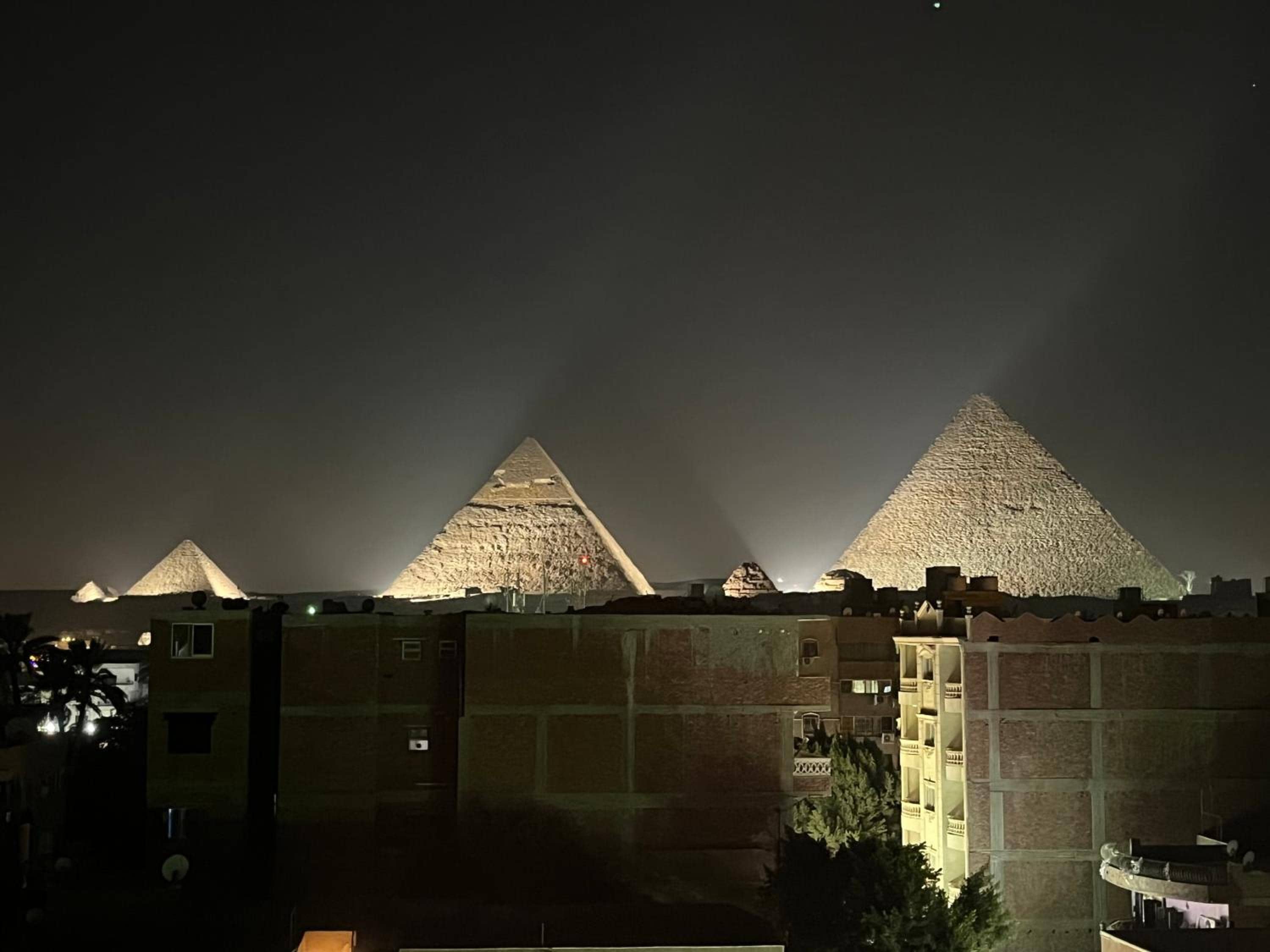 King Badr Pyramids Inn