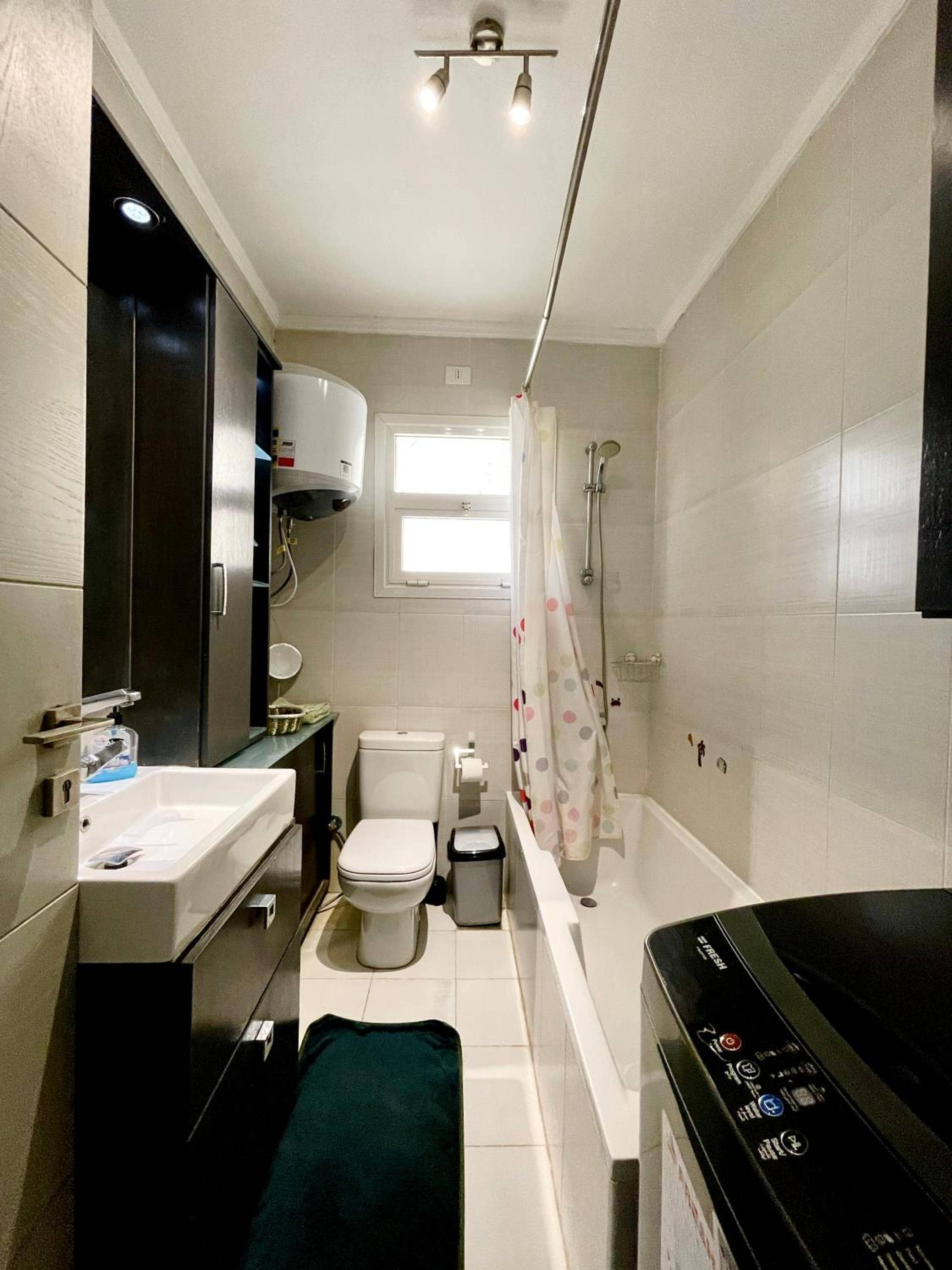 2BR Apartment with Private Garden in Downtown Rehab Near Malls — 2