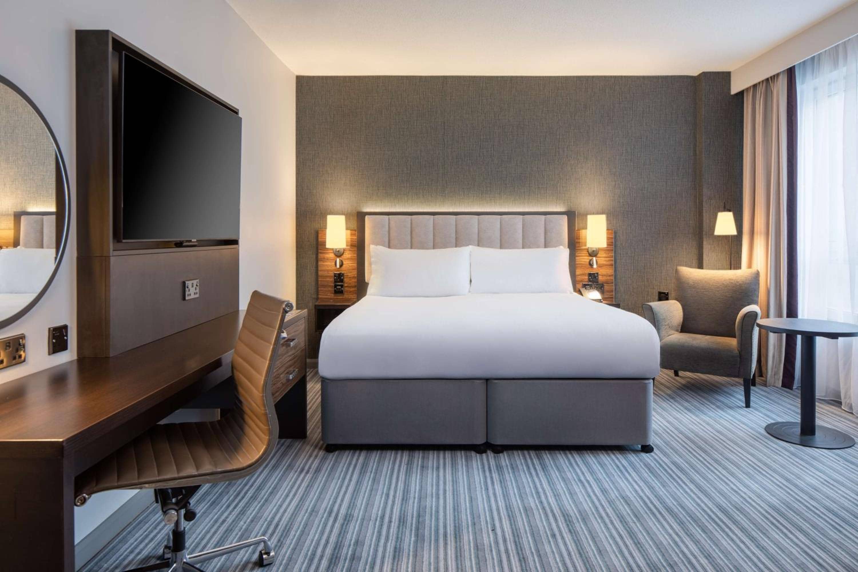 DoubleTree by Hilton London Chelsea — 5
