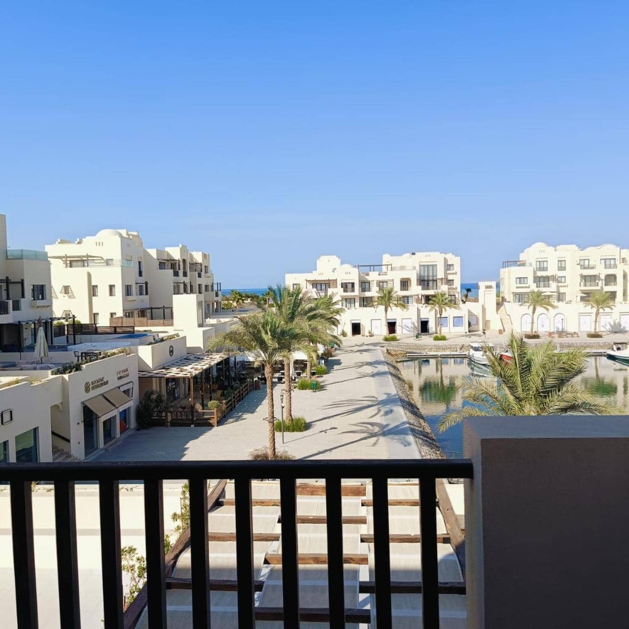 Nayah Stays, El Gouna Fanadir Marina Sea View — 3