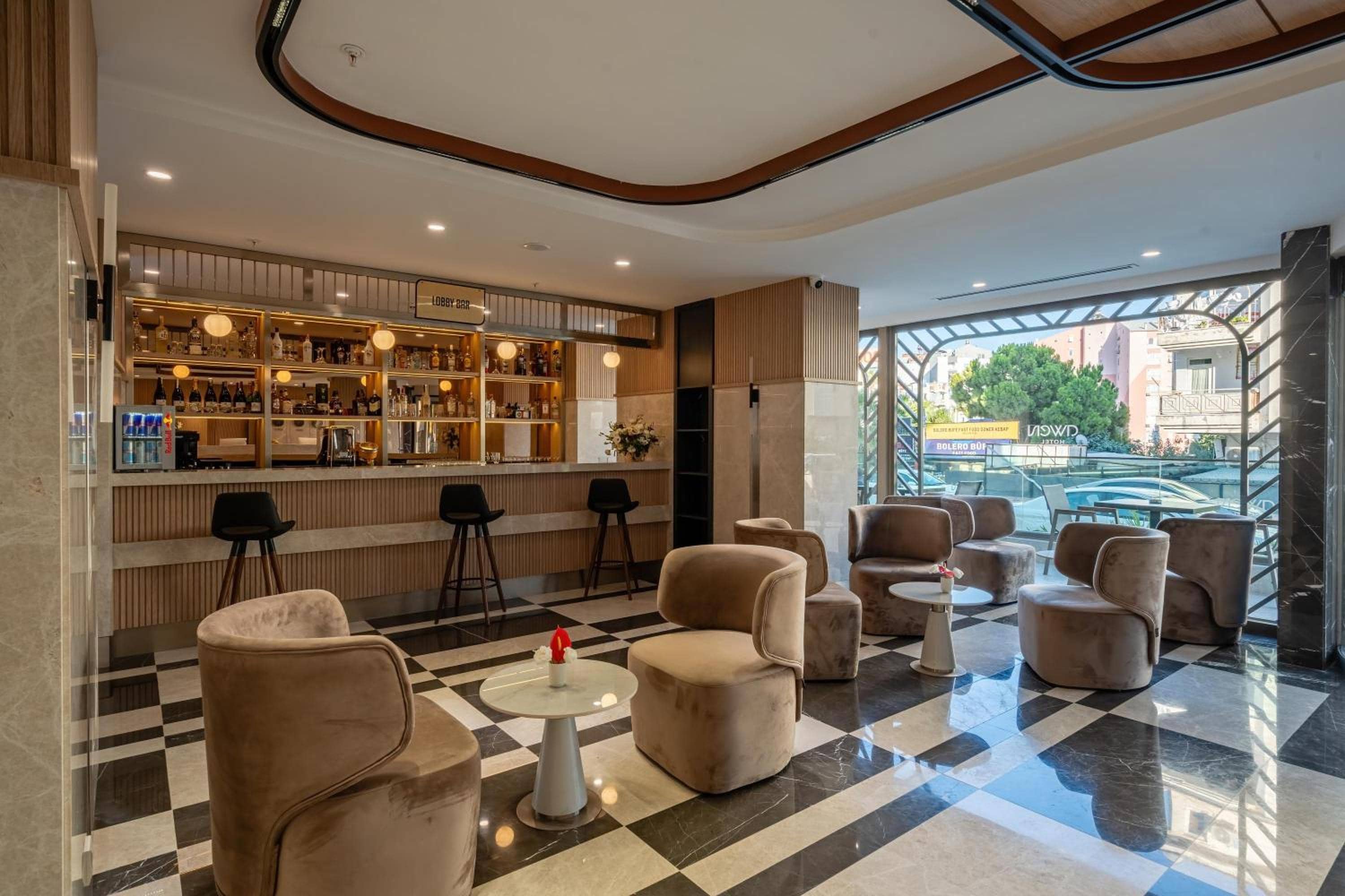 Awen Lara Hotel — 5