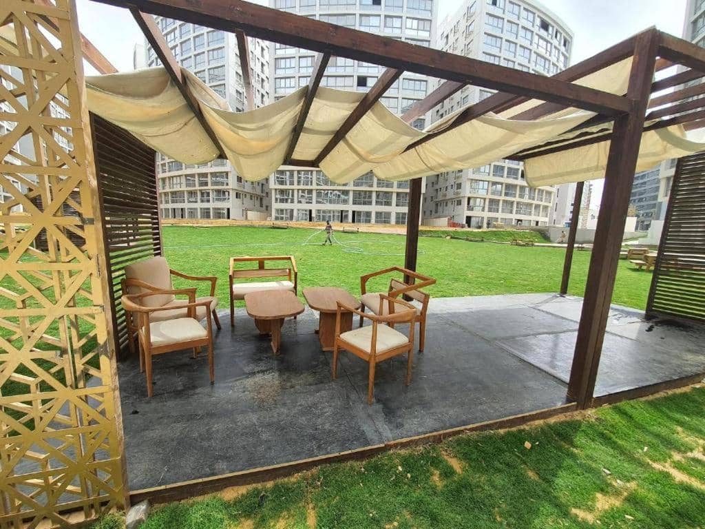 shared flat for women only in compound one katamya — 2