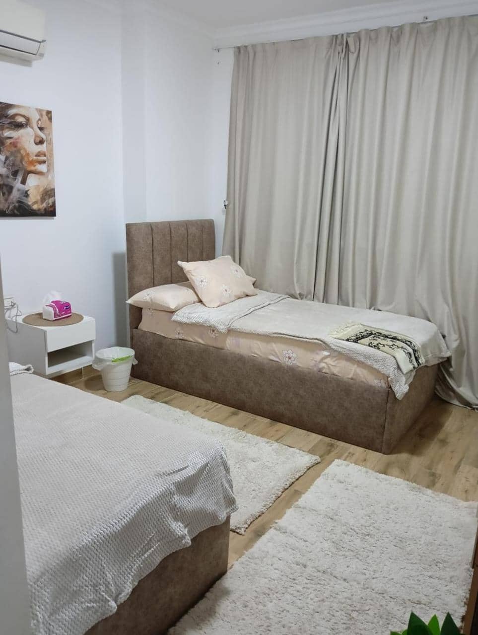 shared flat for women only in compound one katamya — 4