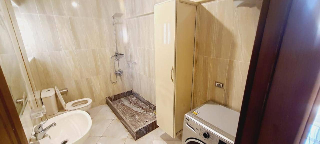 City Square - Brand New Luxury Apartment With Stunning Sea View — 5