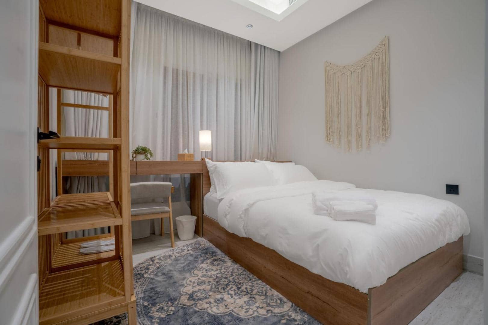 Layali Properties - Boho Oasis 3BR Apt - Convention and Exhibition Center — 2