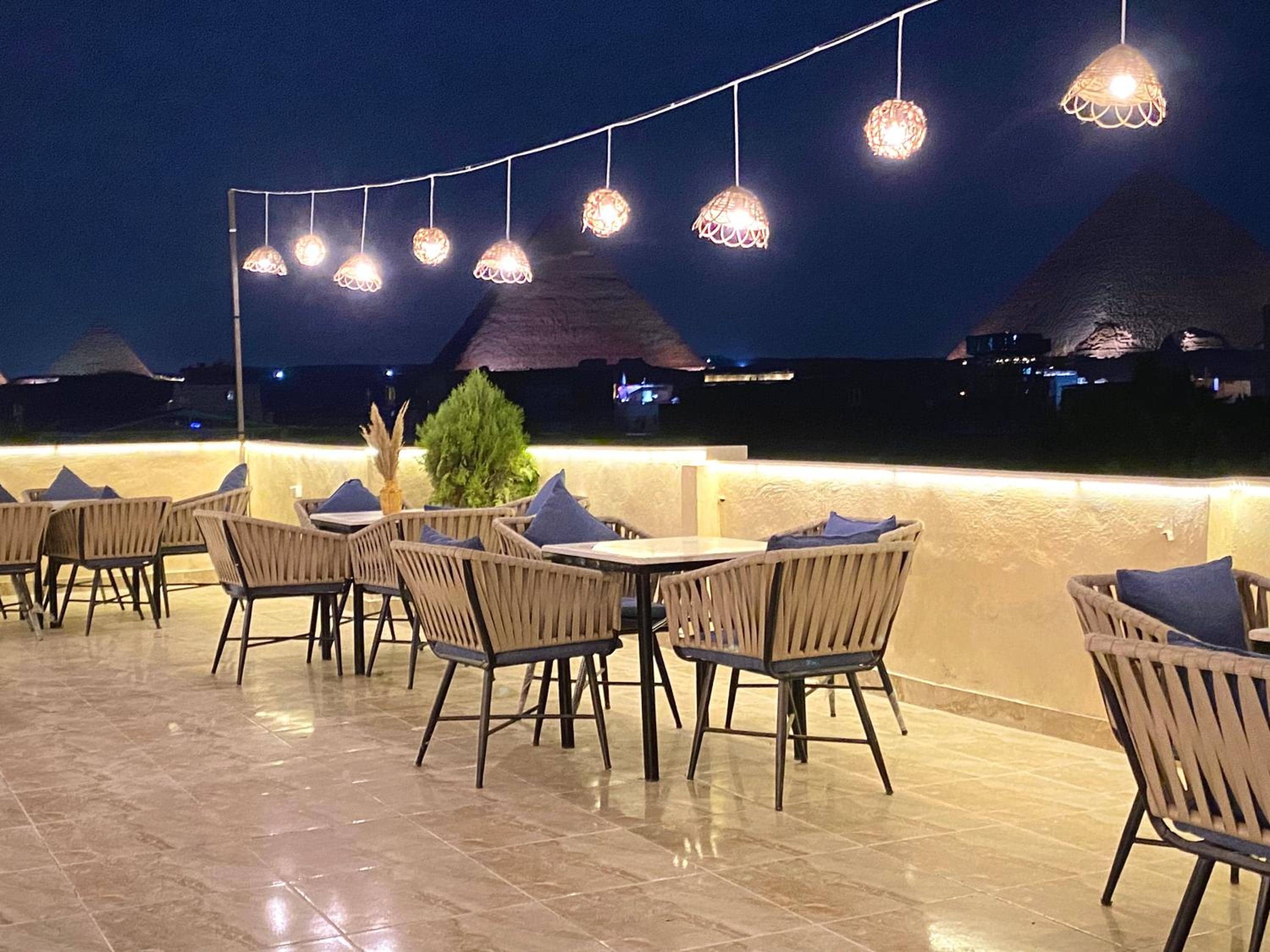 Farsha Pyramids Inn — 3