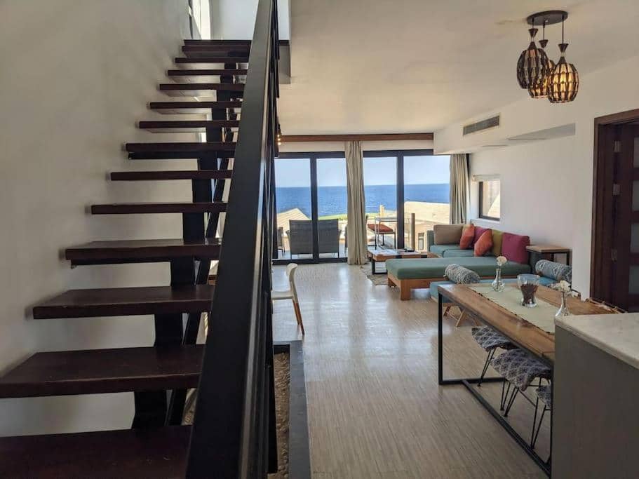 Elevated Sea View 2BR Standalone Free Beach & Pool in Somabay — 2