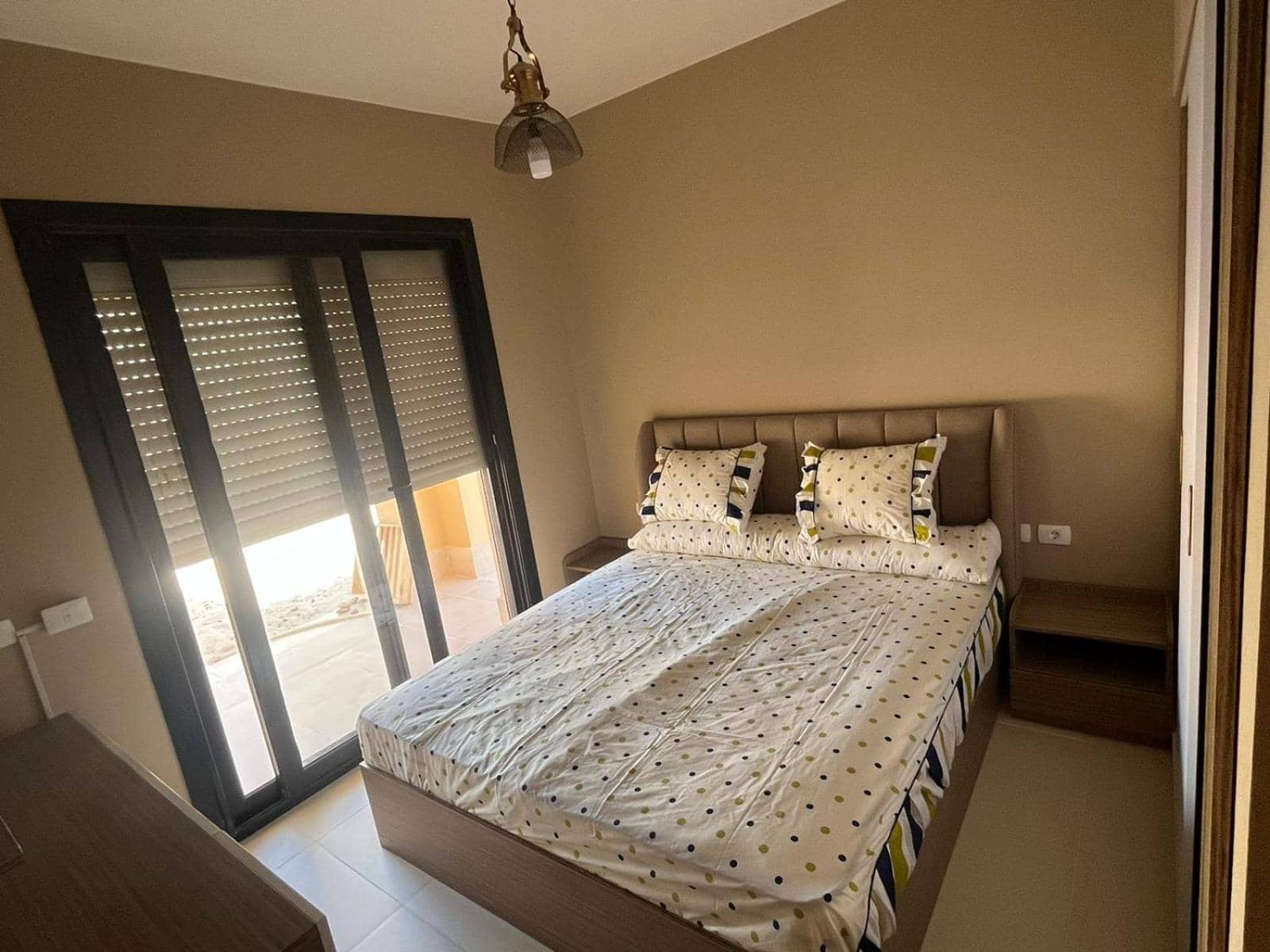 Makadi home lake view & garden — 2
