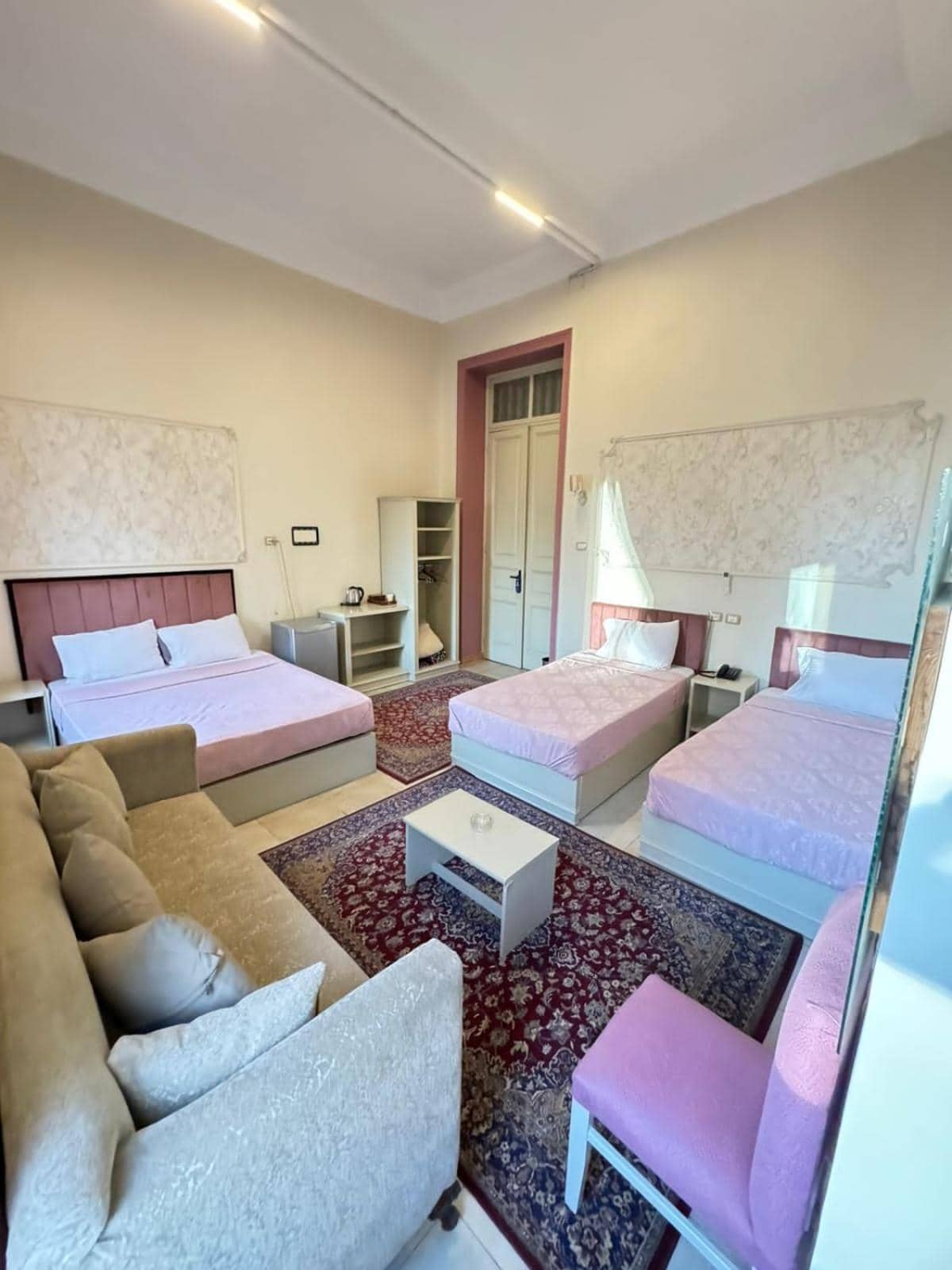 Golden Hoster Hotel Alexandria — 4