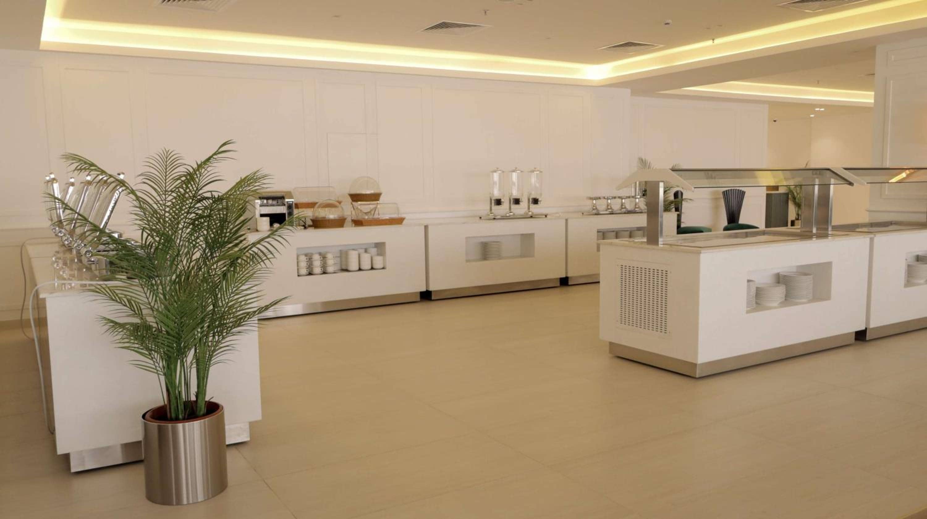 Best Western Plus Jeddah Hotel Madinah Road — 4