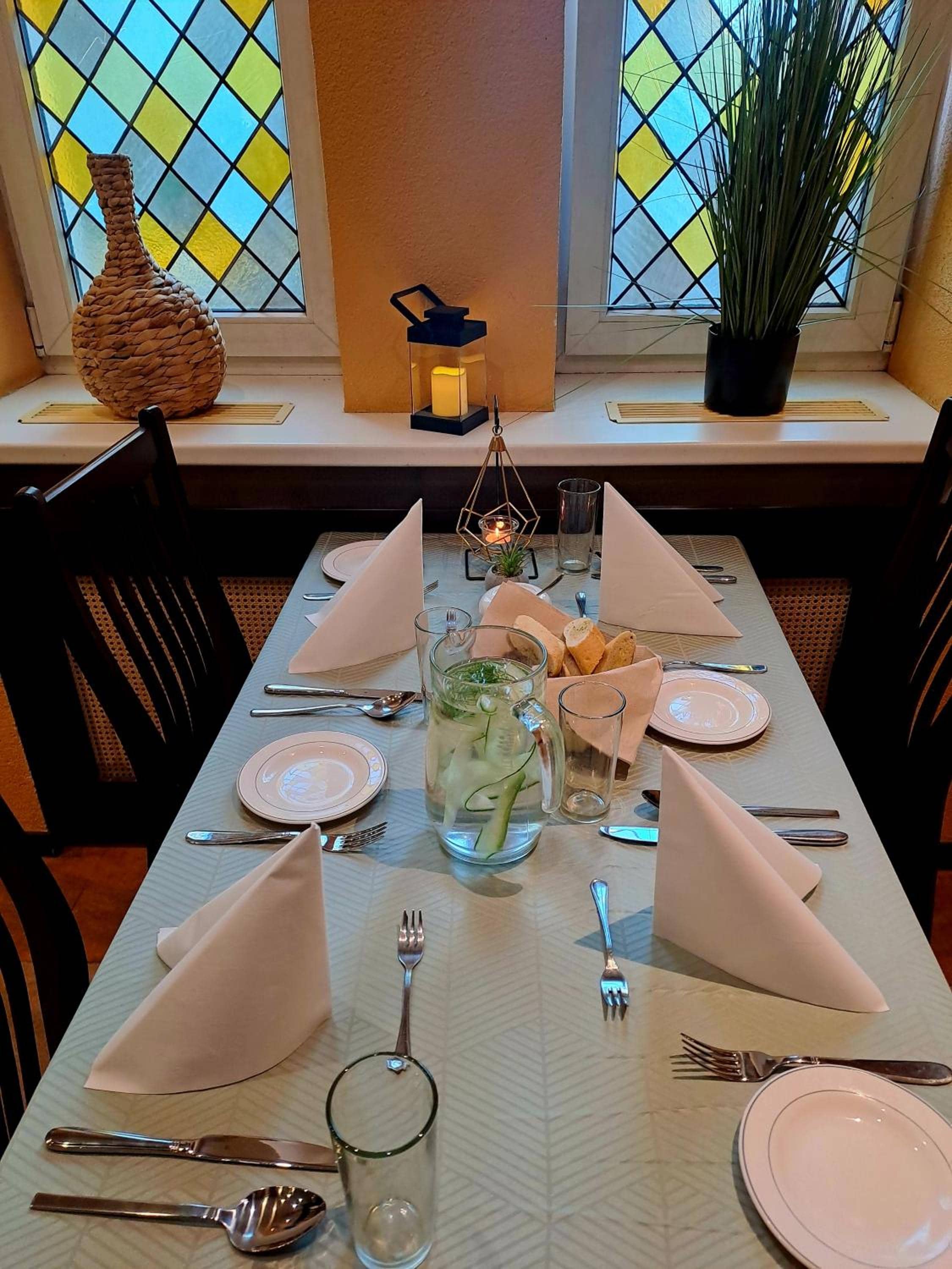 Kolonna Hotel Brigita — 2
