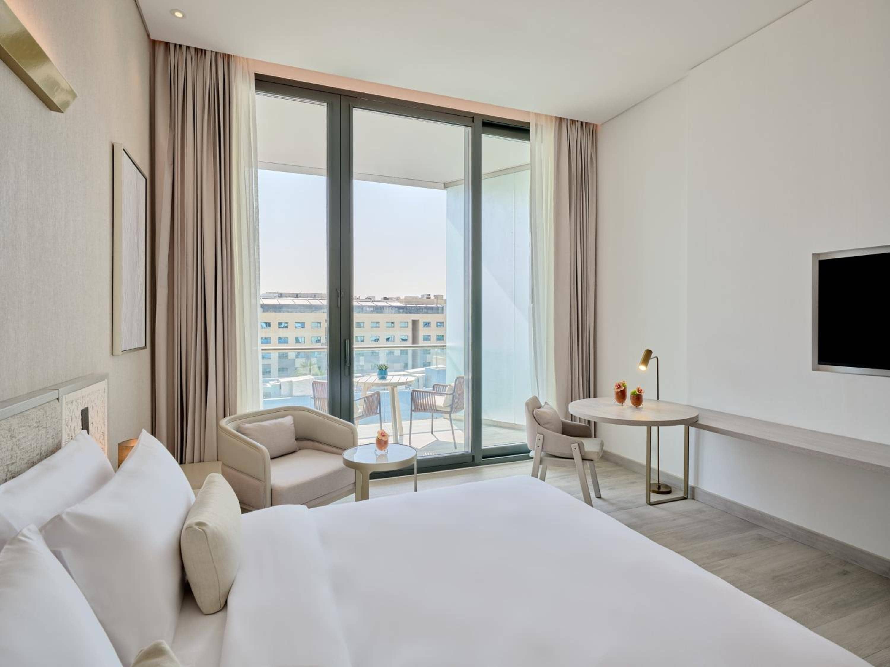 Arabella Beach Hotel Kuwait, Vignette Collection by IHG — 3