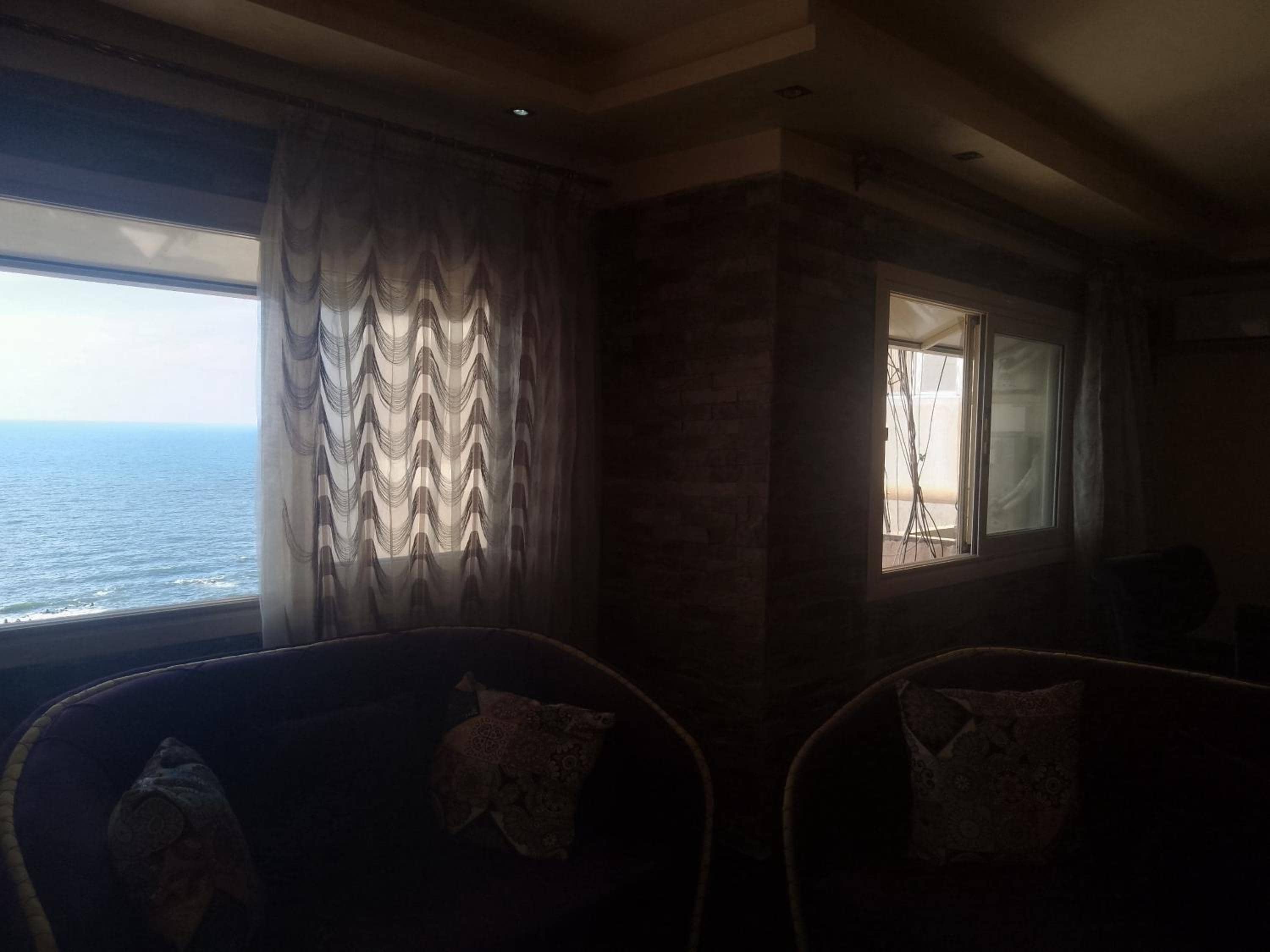 Paradise Condo Seaview -Families Only — 2