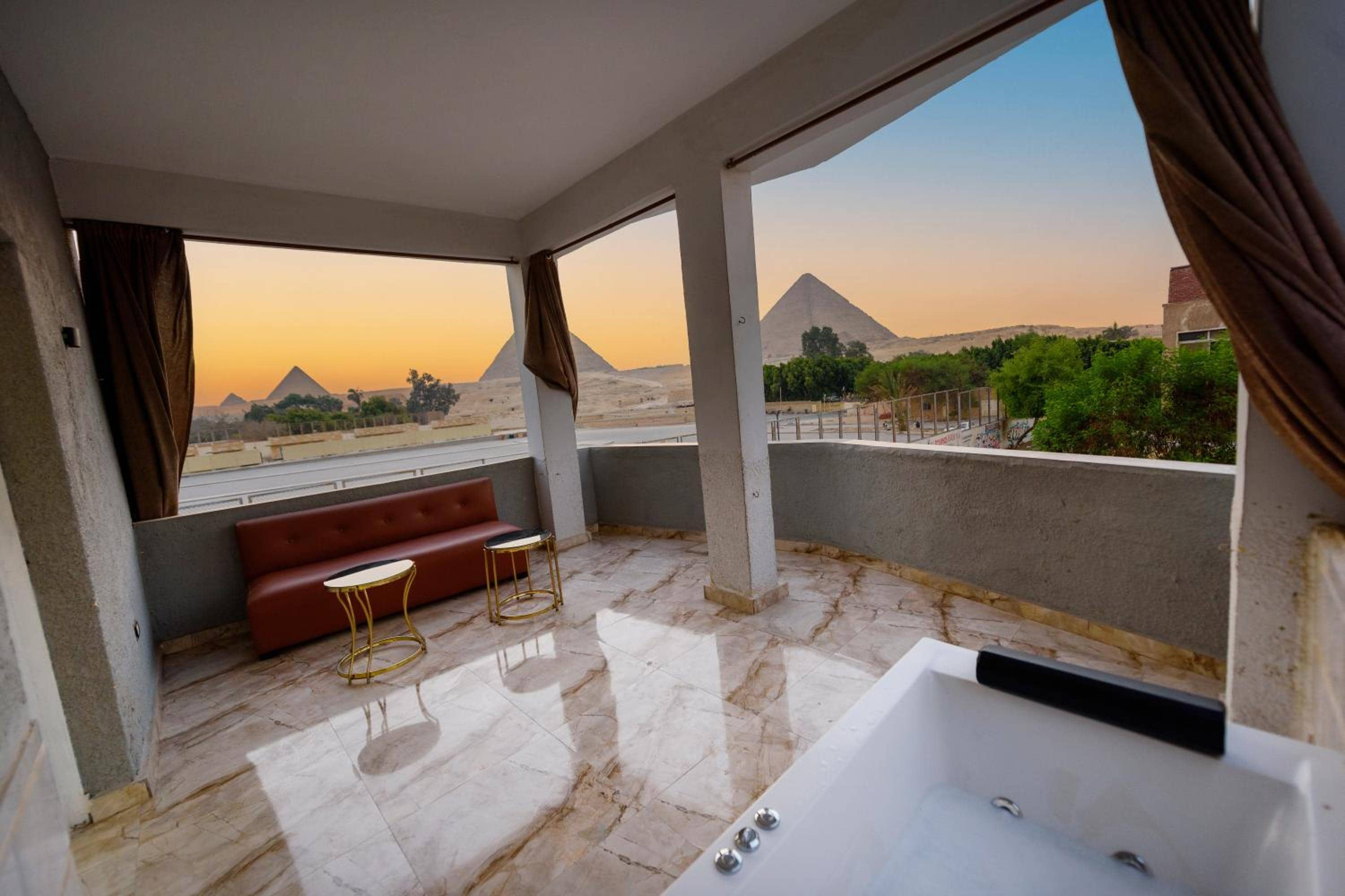 Capital Of Pyramids Hotel — 4