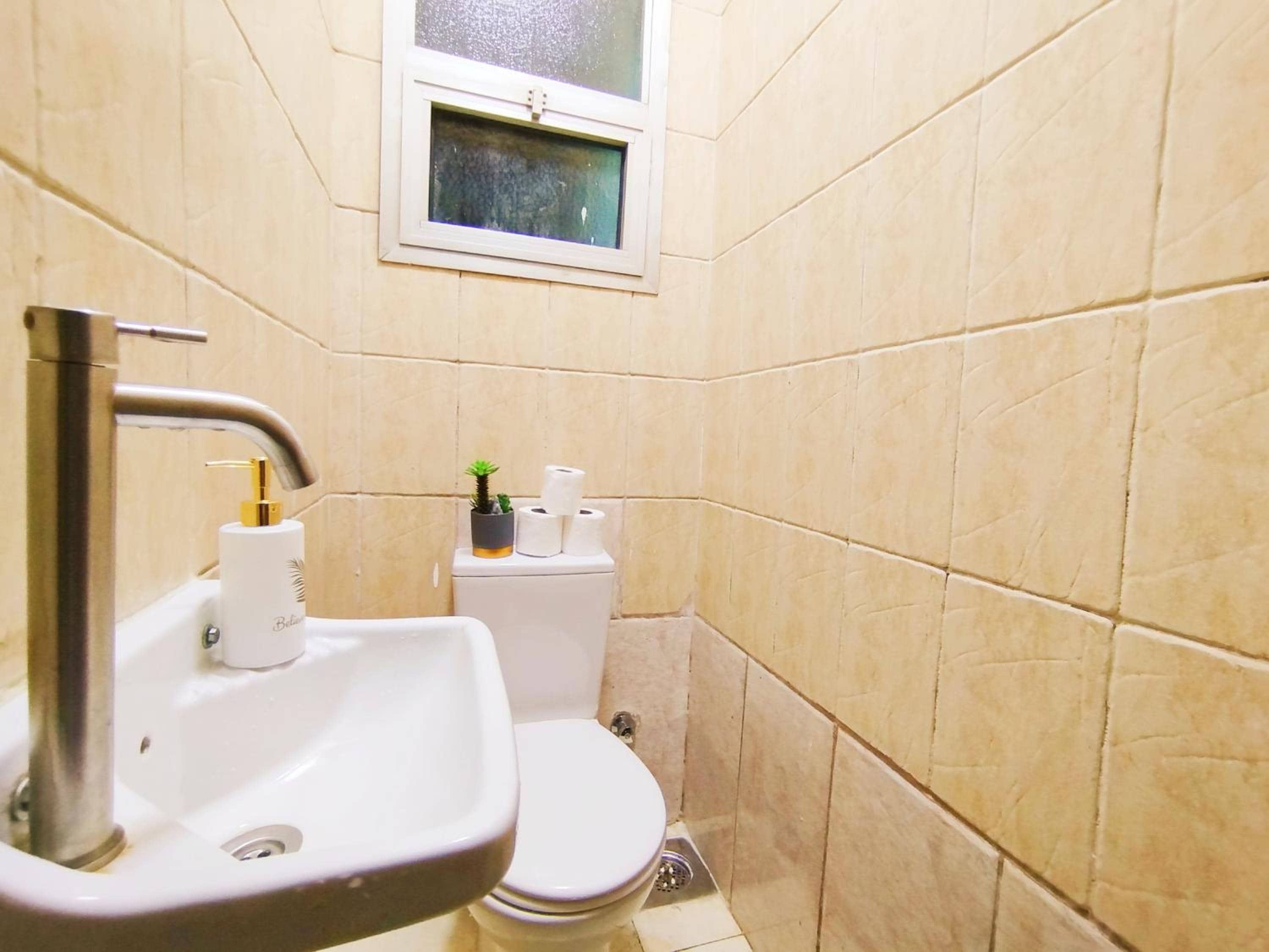 Garden City Apartment in Downtown Cairo — 3