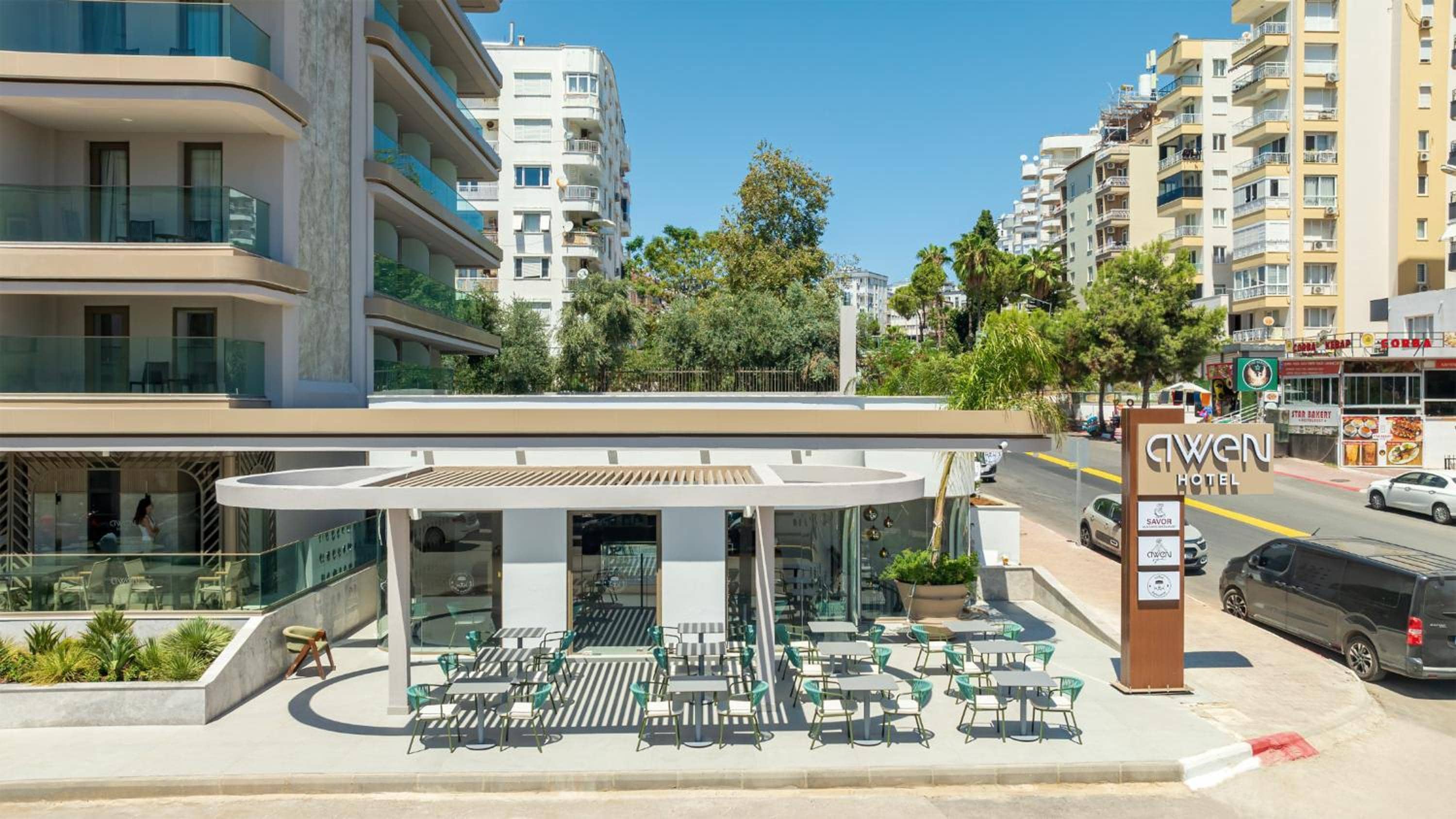 Awen Lara Hotel — 2