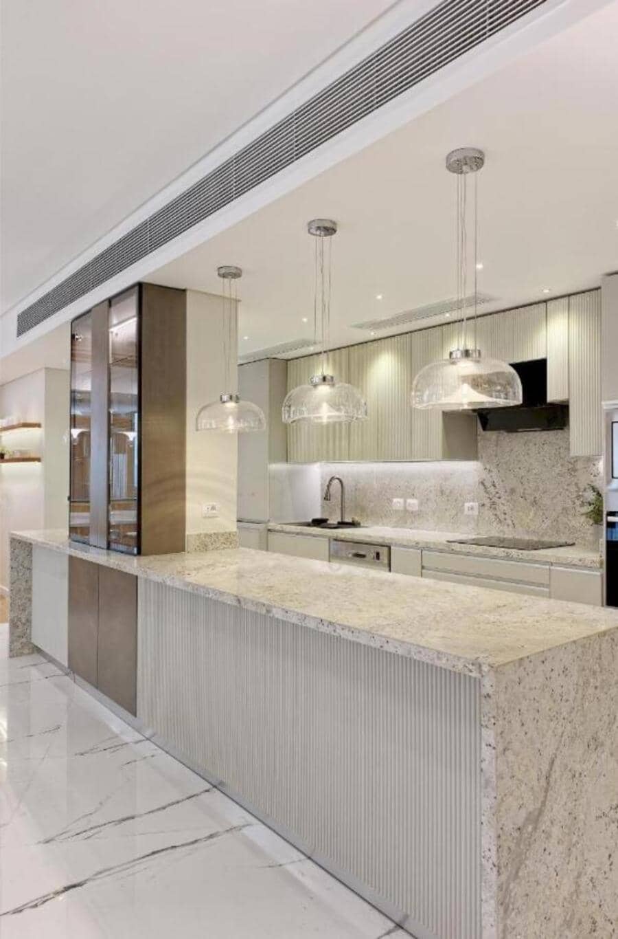 Luxurious 3 bedrooms with Private Sauna and Jacuzzi — 4