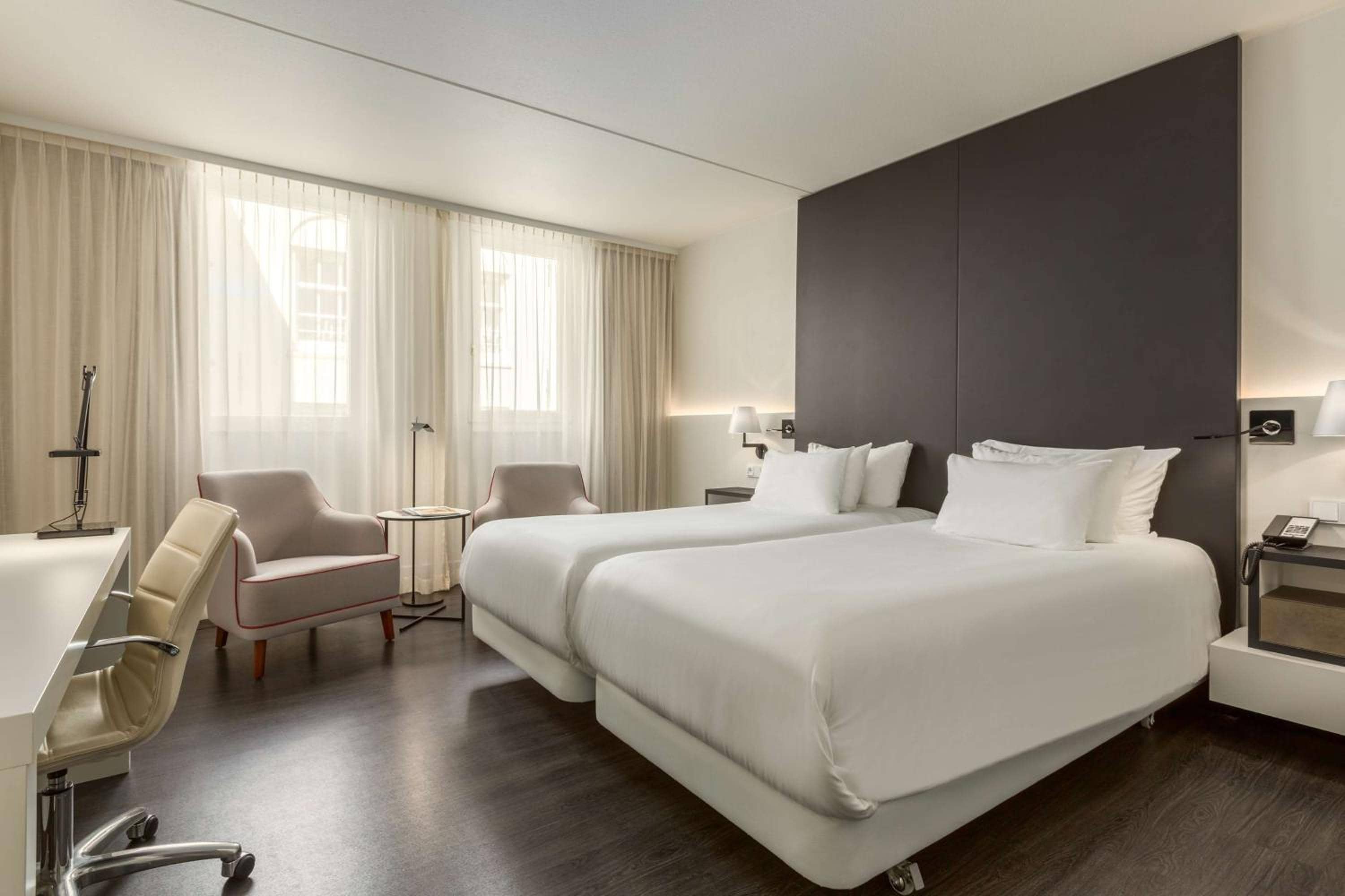 NH Collection Amsterdam Barbizon Palace — 4