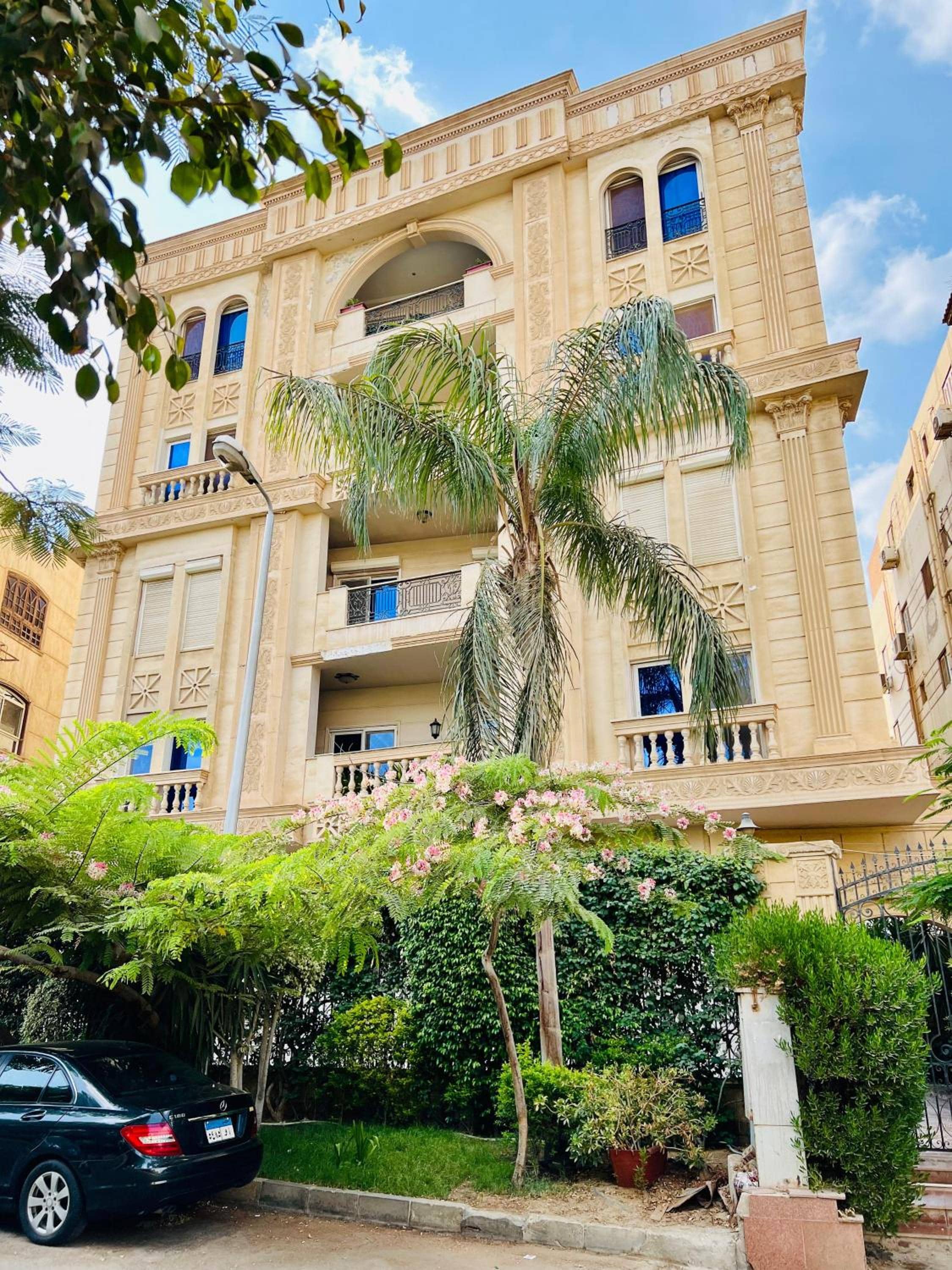 Luxurious apartment with terrace in New Cairo — 4