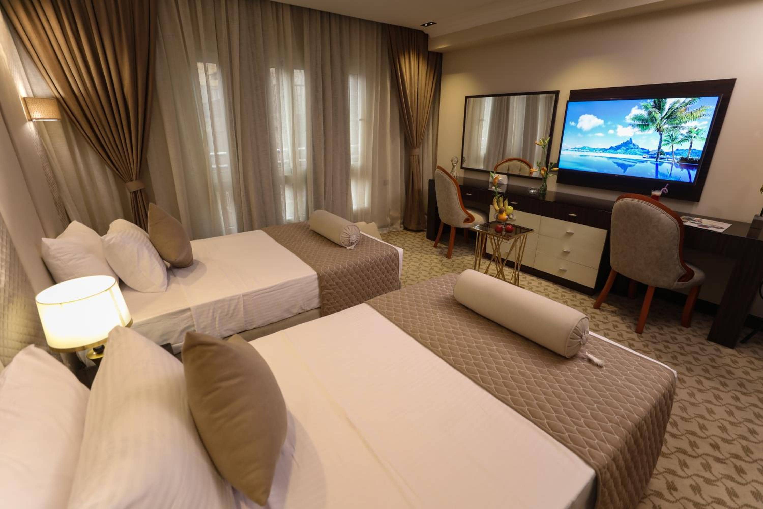 Cairo Taj Hotels & Suites- Mohandessin — 2