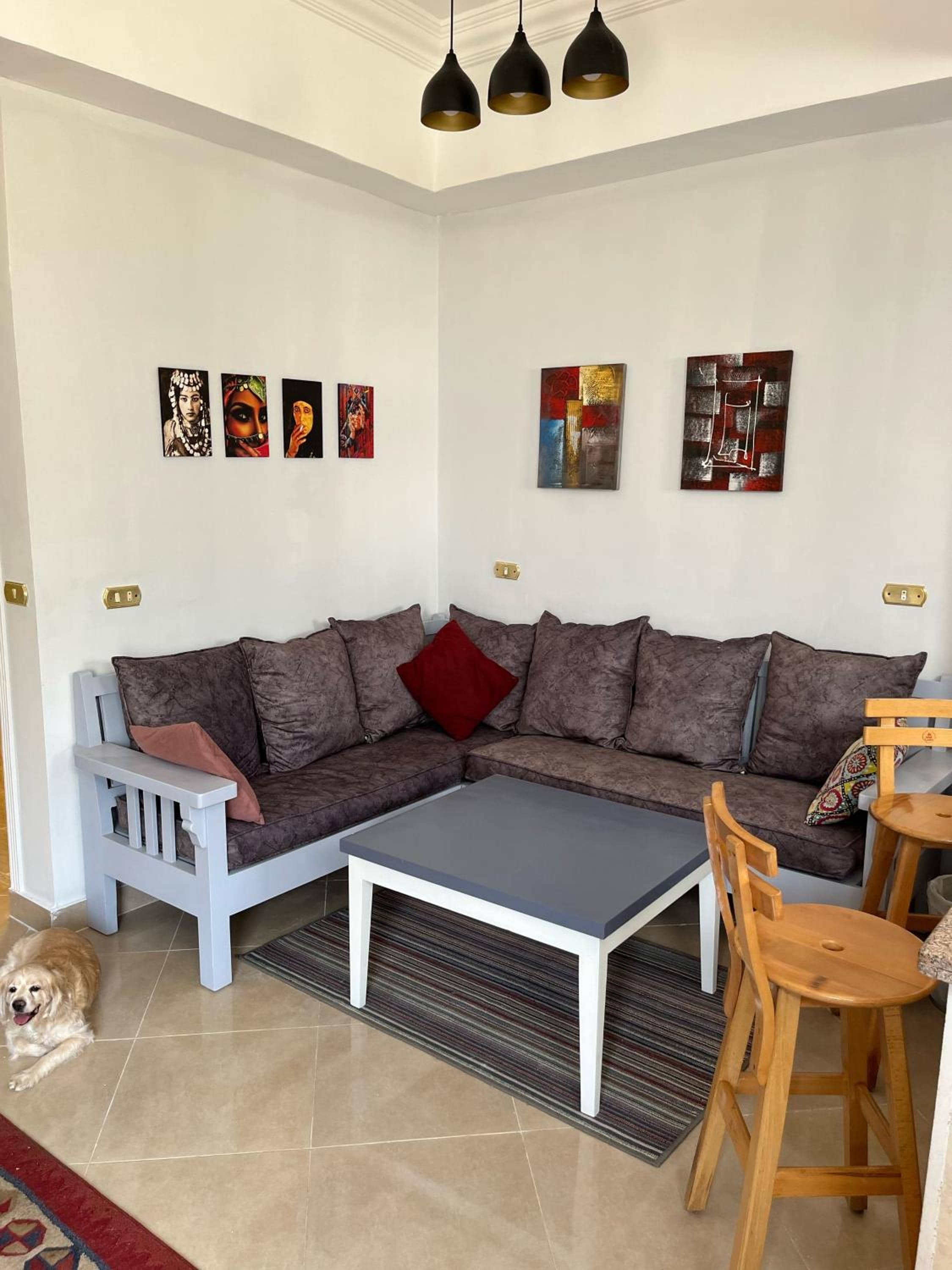 Ninas place — 5