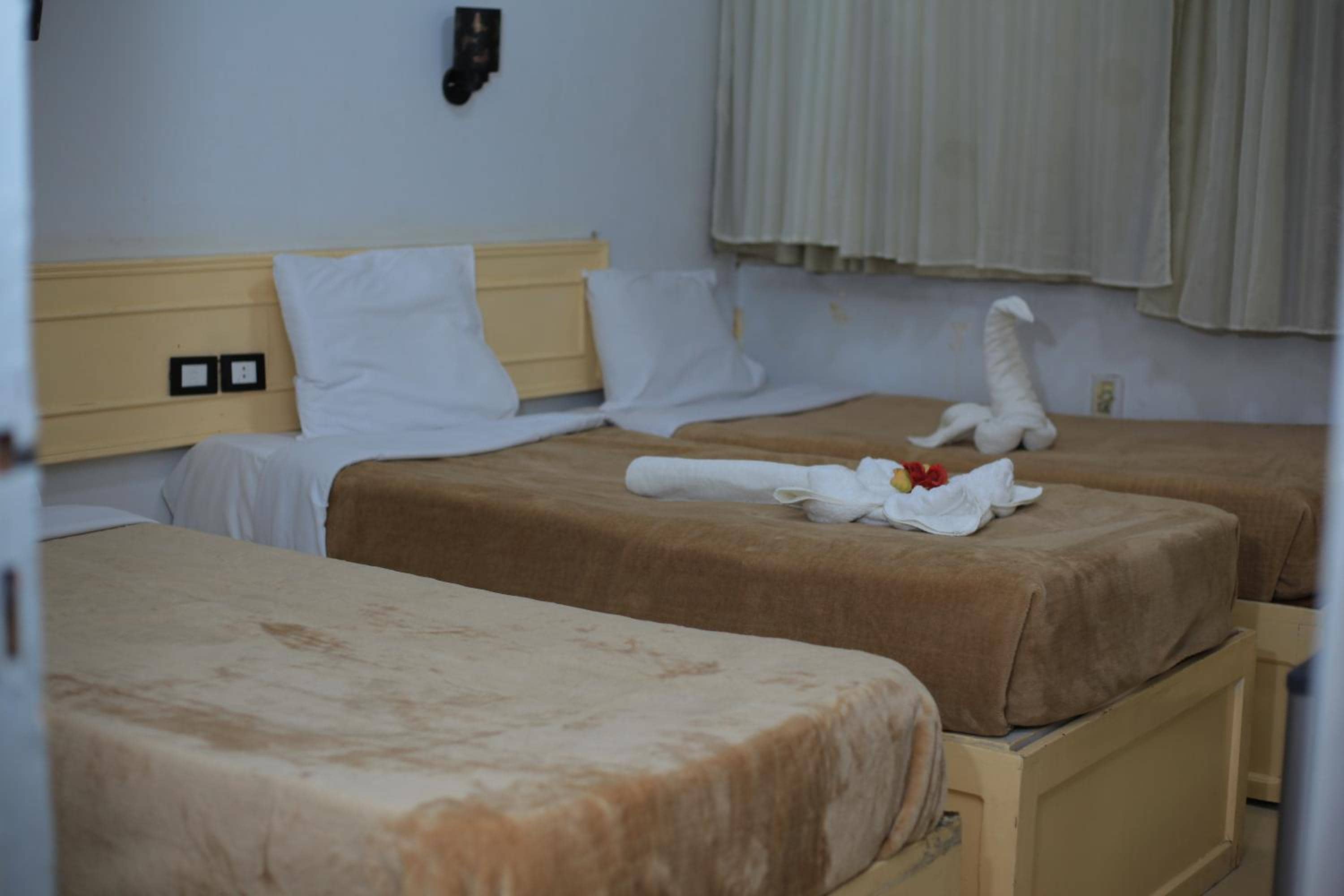 Oscar Hotel — 4