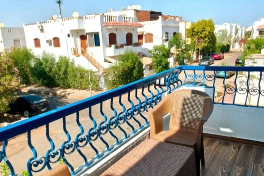 Luxury Getaway3 - Brand New 2BR — 3