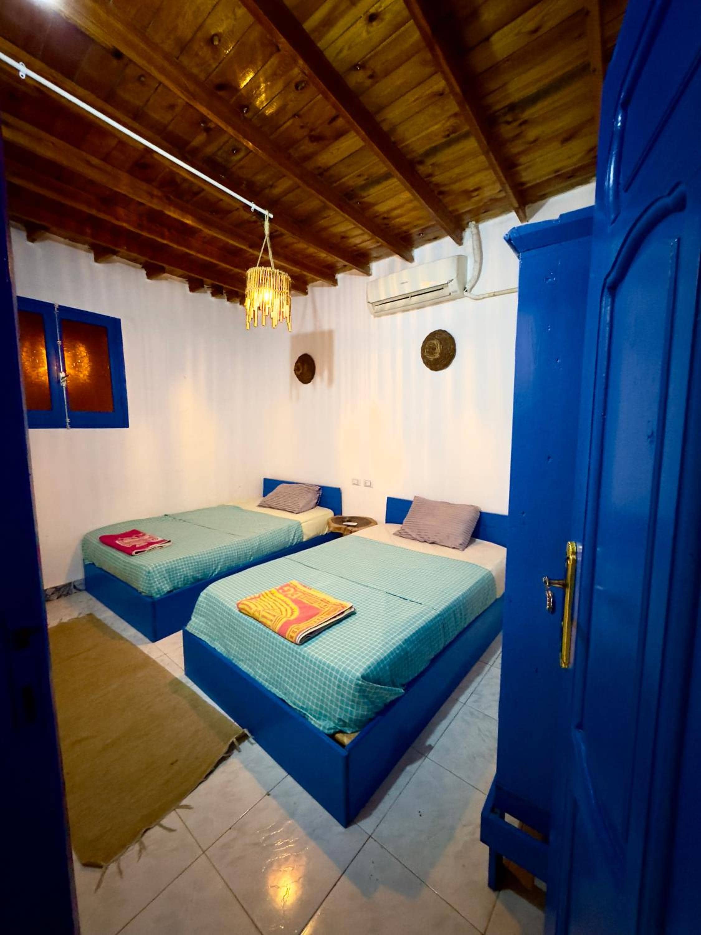 Blue Villa in Lighthouse — 5