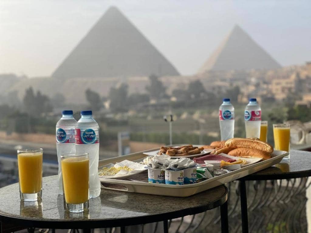 Unique Pyramids Boutique INN
