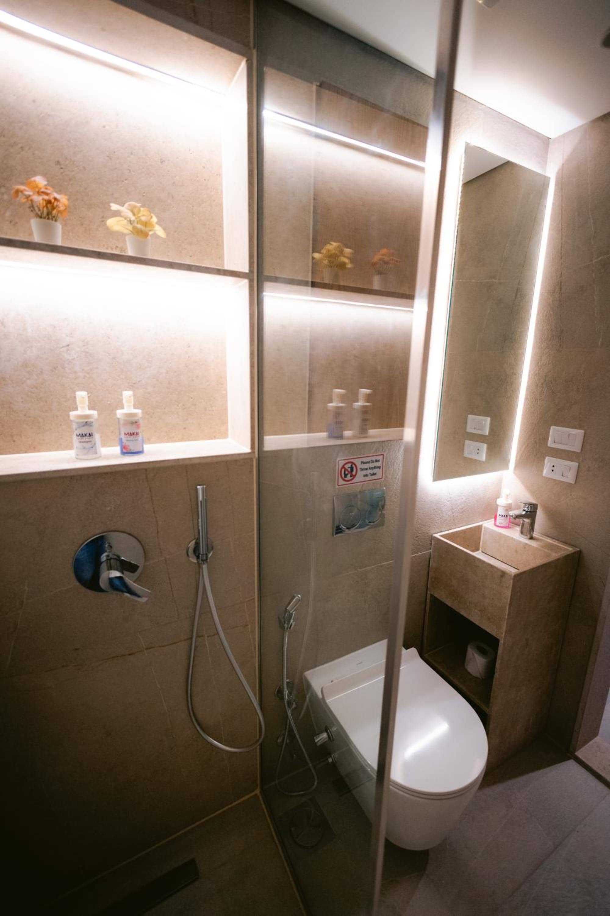 Makai Pyramids Guest House — 4