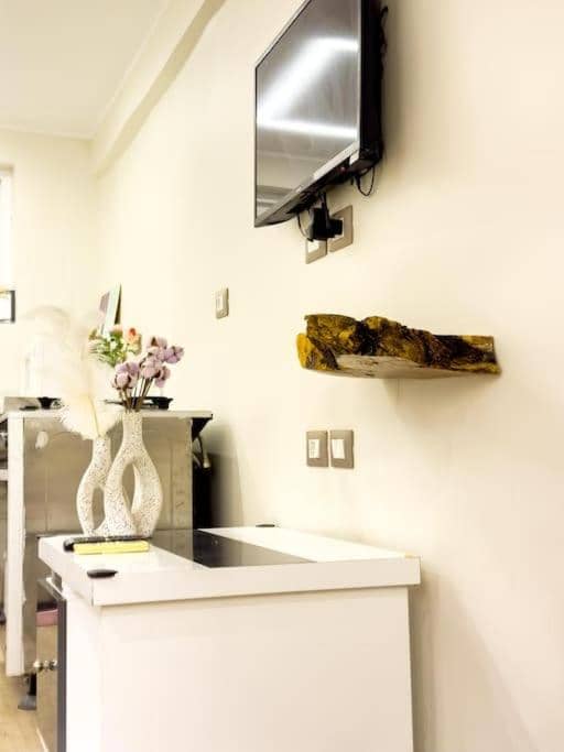 lovely studio — 5