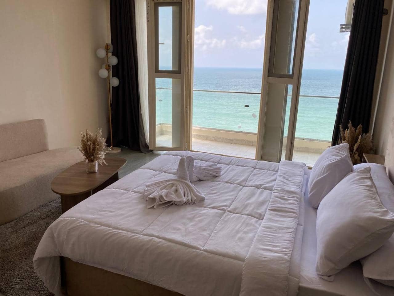 Alex Inn Suites & Rooms — 3