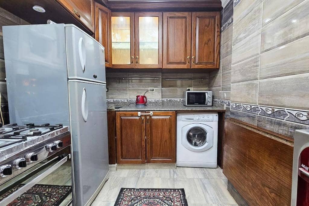 Comfy 2 Bedrooms Apartment in Cairo 92 — 4