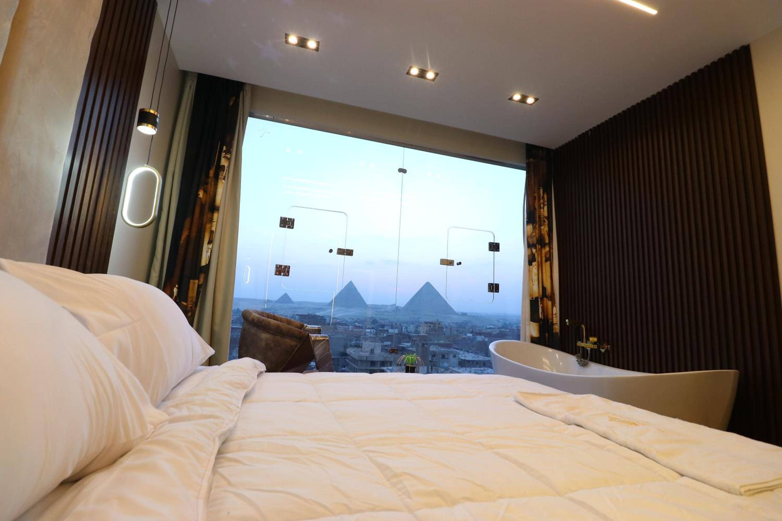 Pyramids Skyline Hotel Cairo — 4