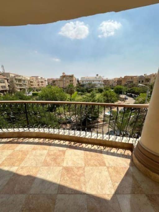 3BR Apartment with Garden Views in New Cairo Y5 — 4