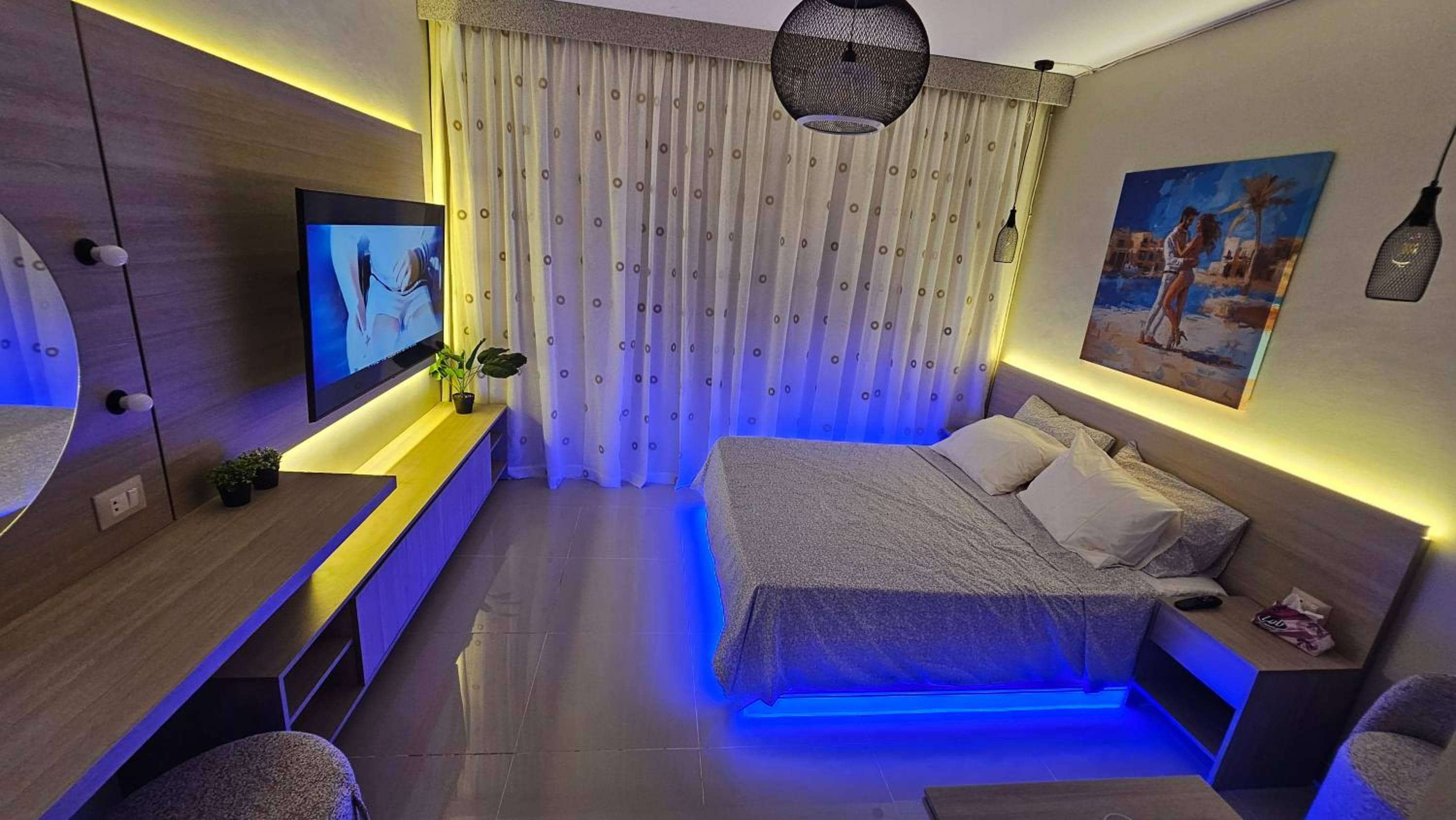 G Cribs Stylish Studio — 3