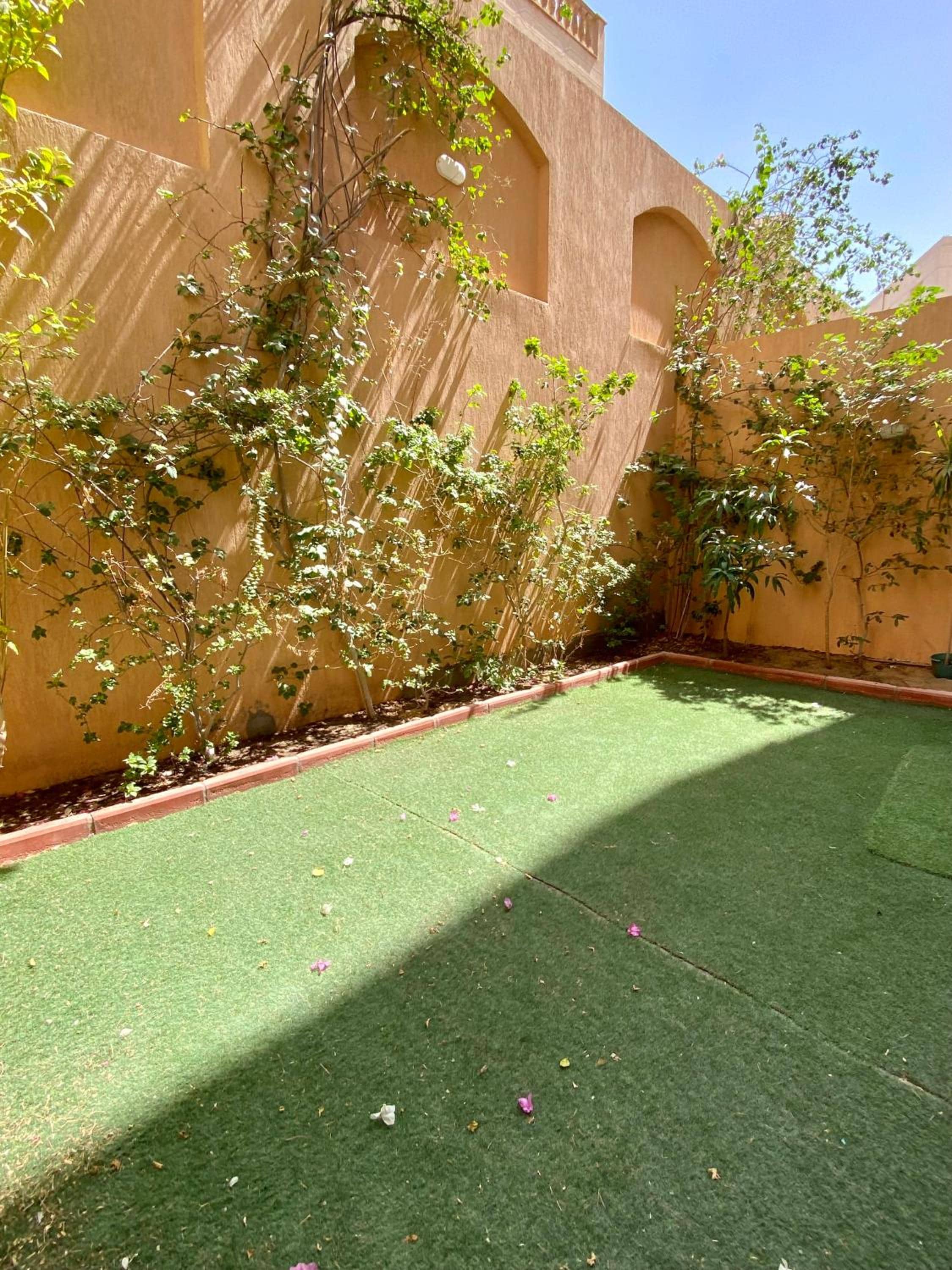 New Cairo 3BR Villa Garden & Prime Location By Best of Bedz — 2