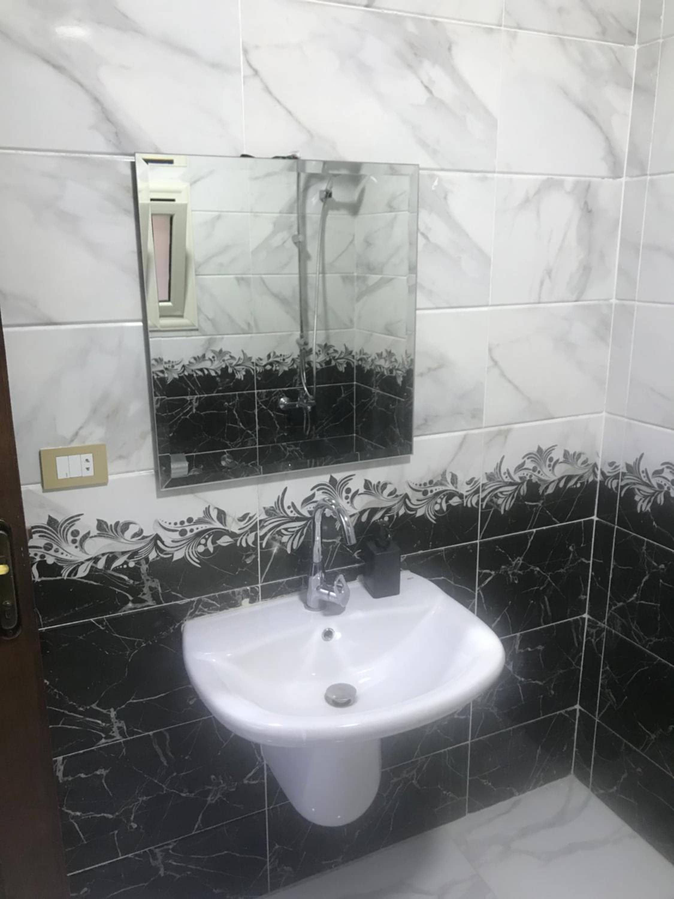 Comfort Suite Near Triumph Luxury Hotel — 5