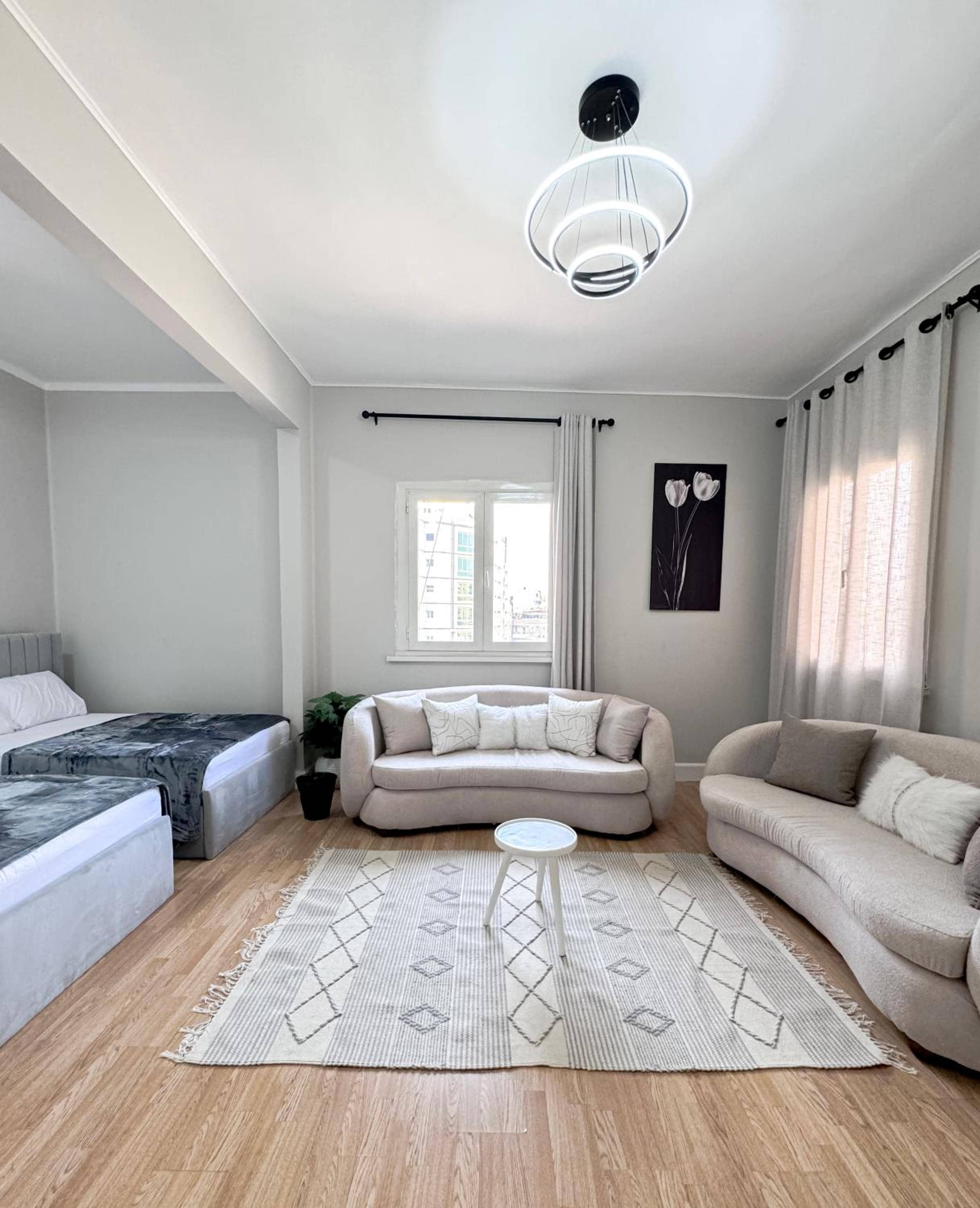 Nile Terrace 3BR Outdoor Space Families — 4
