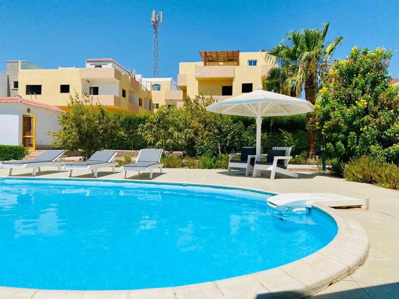Happiness Villa Majawish, close to the city center — 4