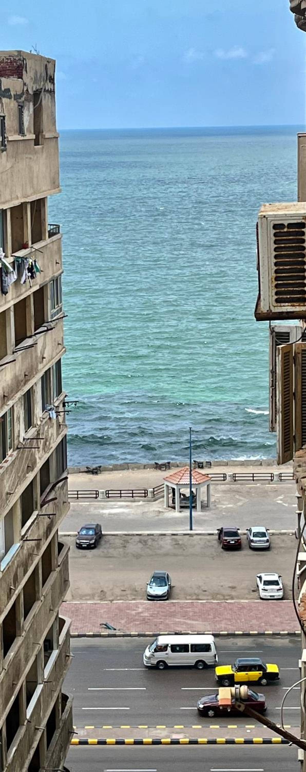 Sea view family apartment