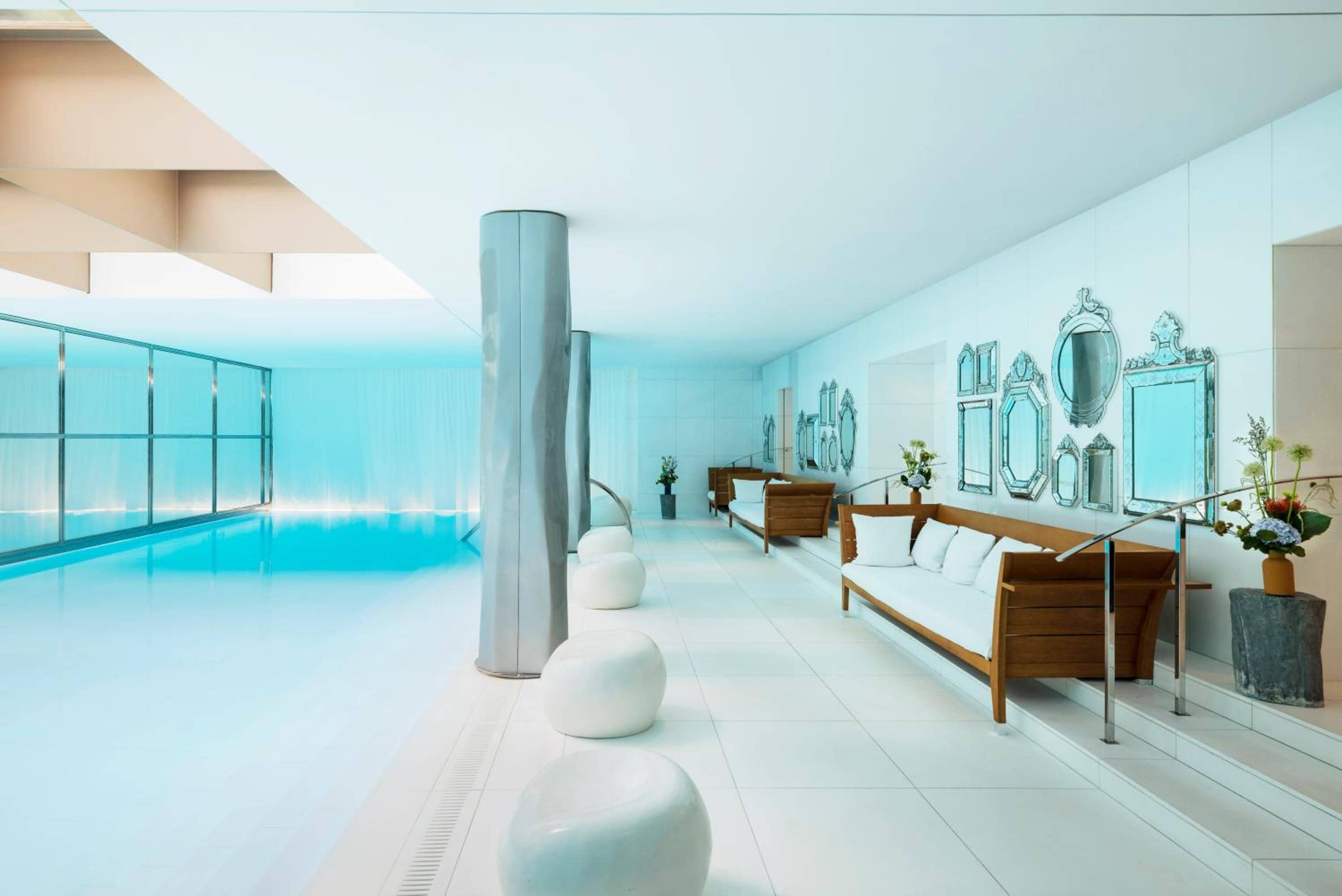 Hôtel Le Royal Monceau Raffles Paris — 2