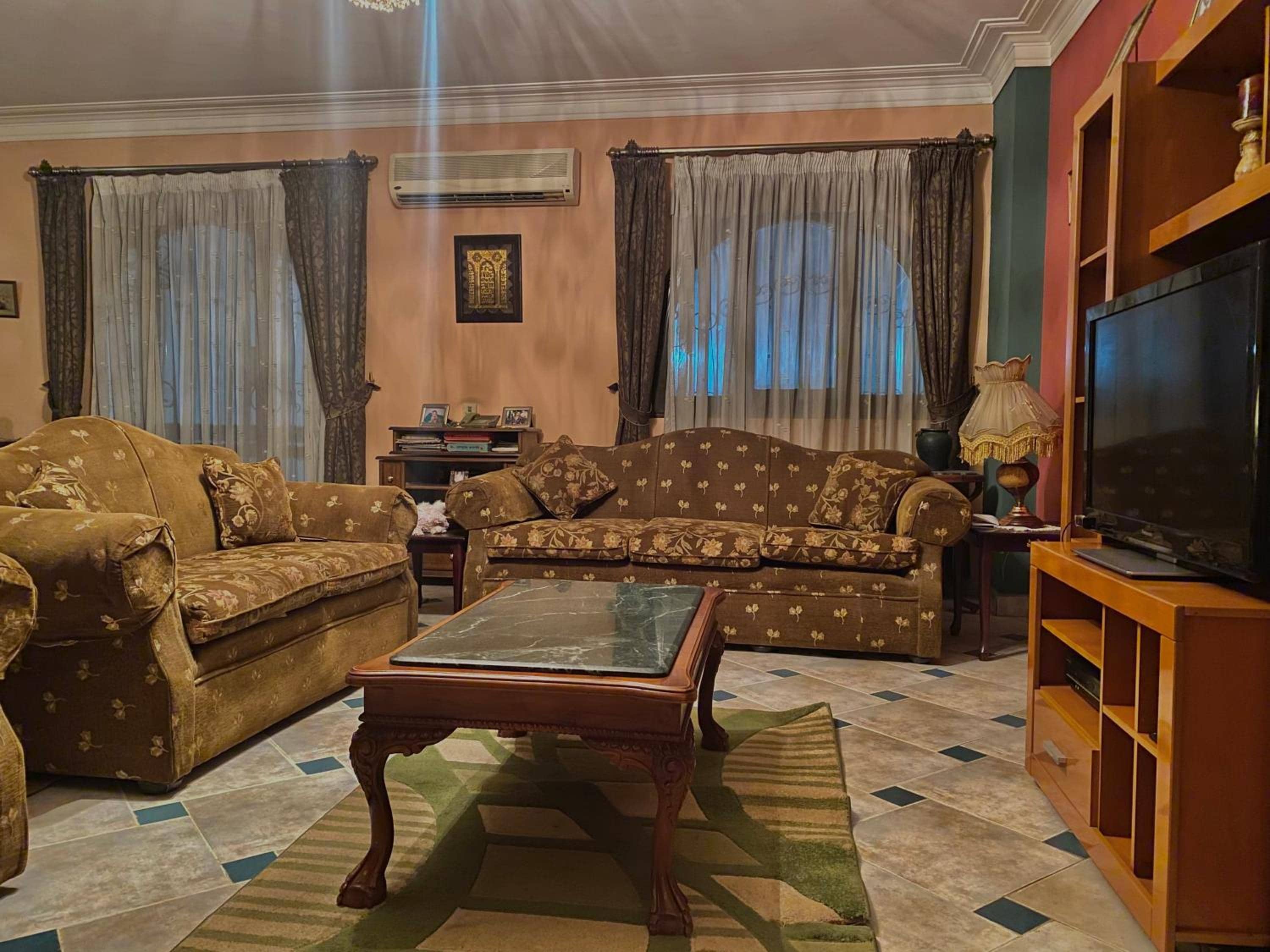 15 Minutes from Cairo Airport Room 2 — 4