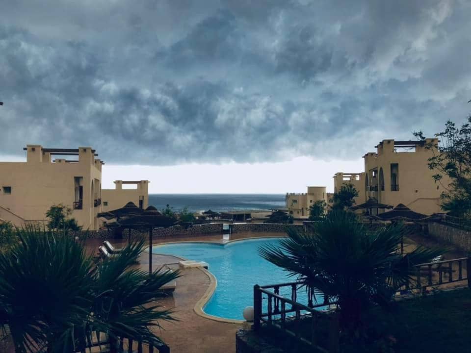 Poolfront Sea View Chalet Top Rated In Dahab