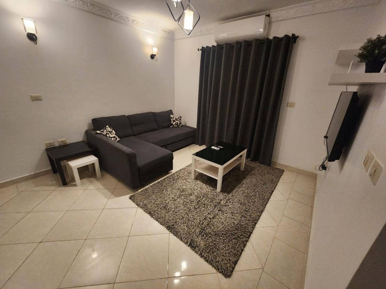 Stylish and modern apartment close to the airport — 2